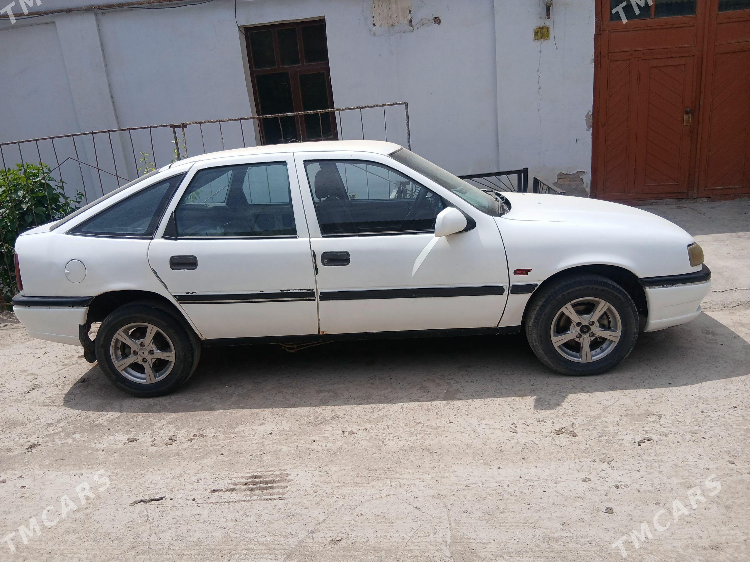 Opel Vectra 1991 - 20 000 TMT - Дашогуз - img 1
