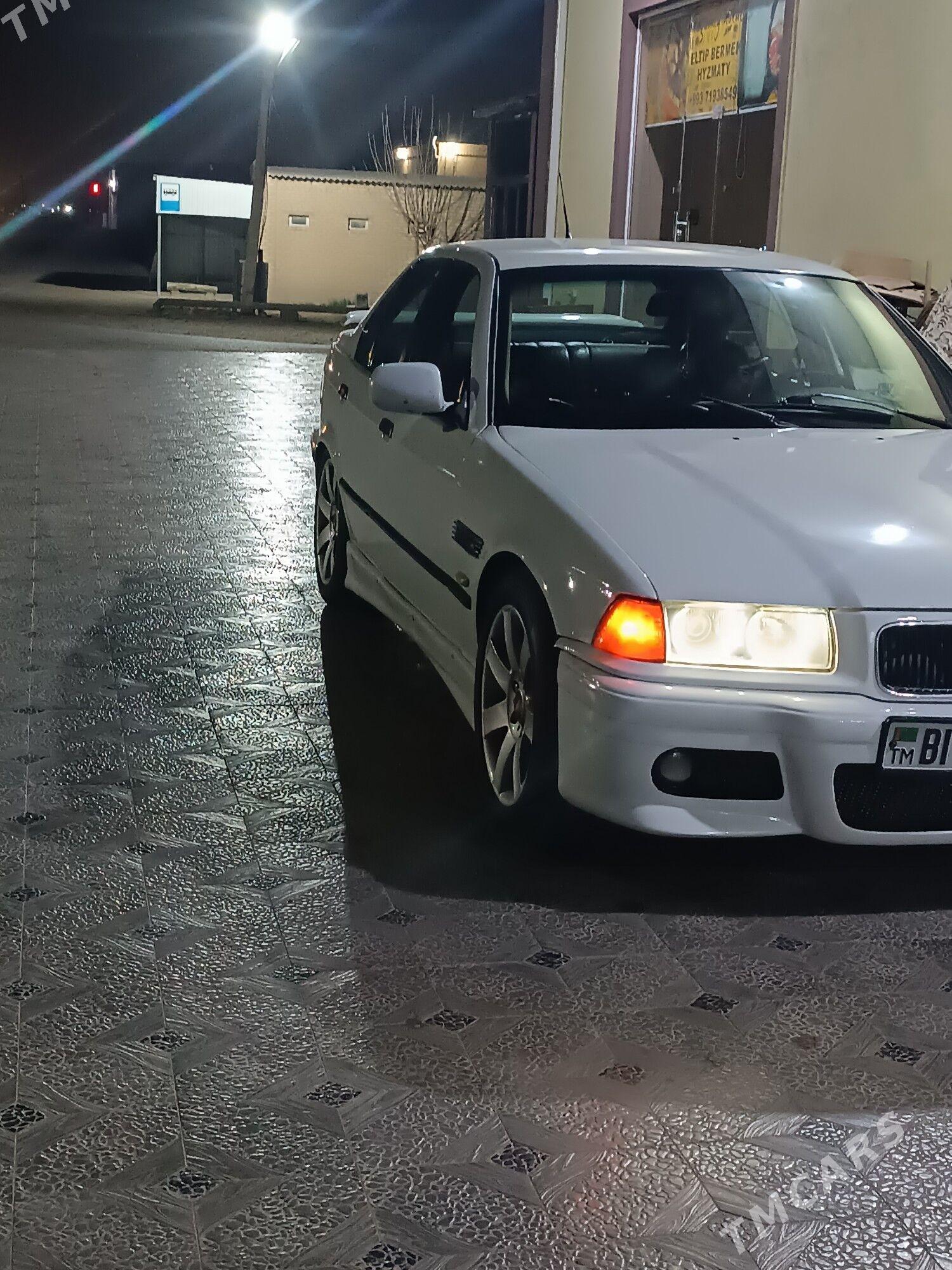 BMW 325 1992 - 50 000 TMT - Mary - img 1