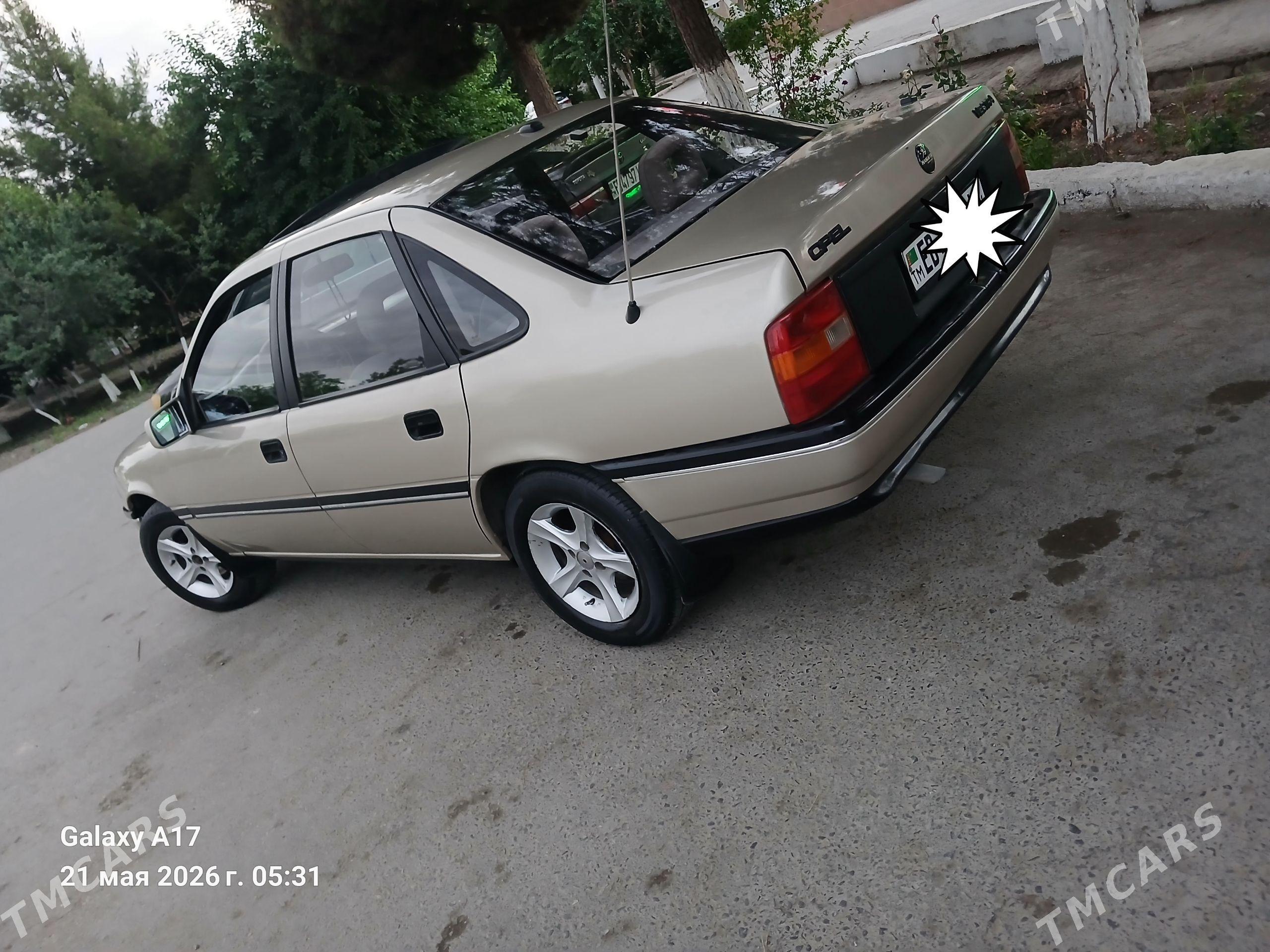 Opel Vectra 1989 - 48 000 TMT - Türkmenabat - img 1