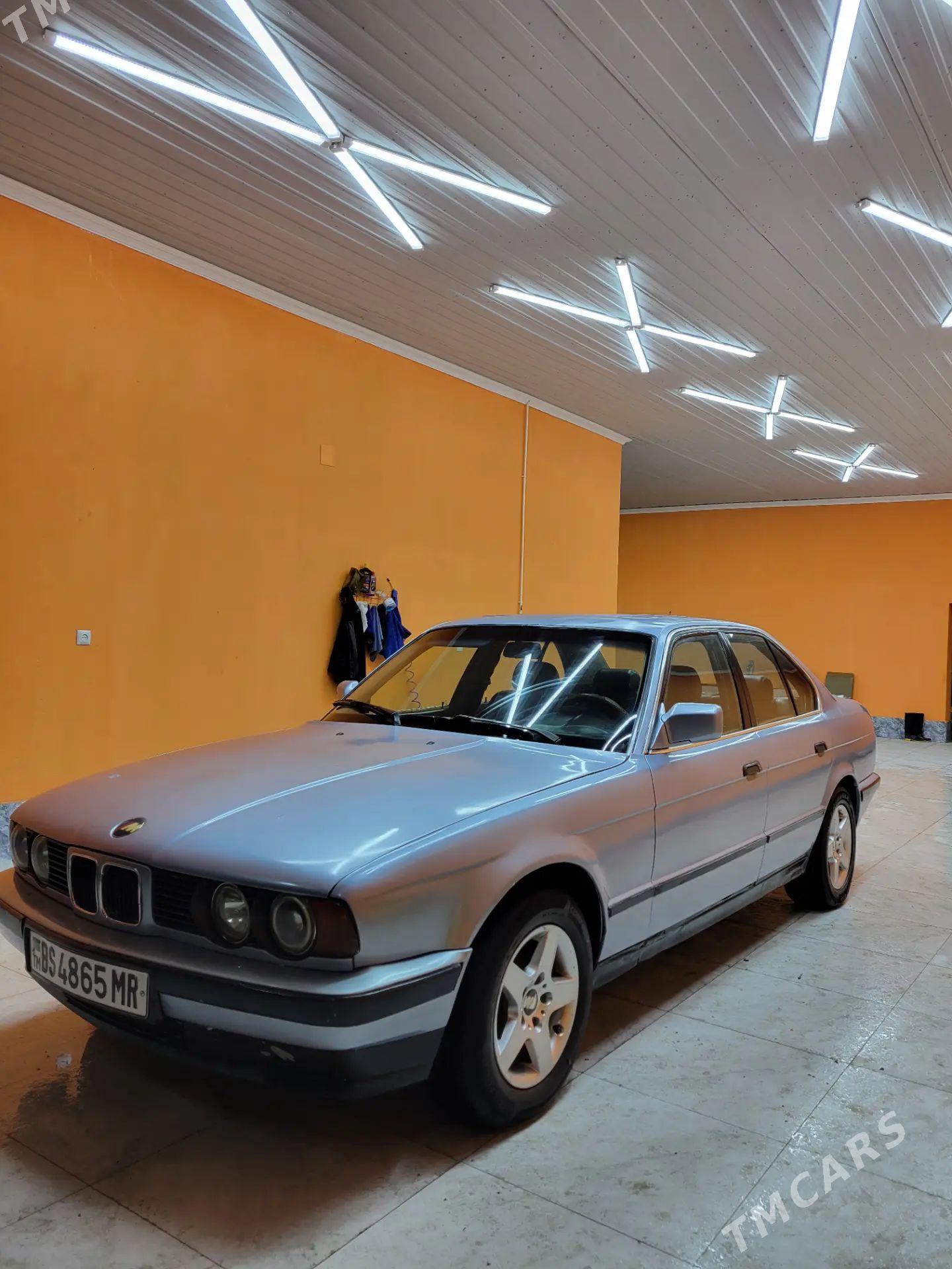 BMW 525 1991 - 70 000 TMT - Сакарчага - img 1