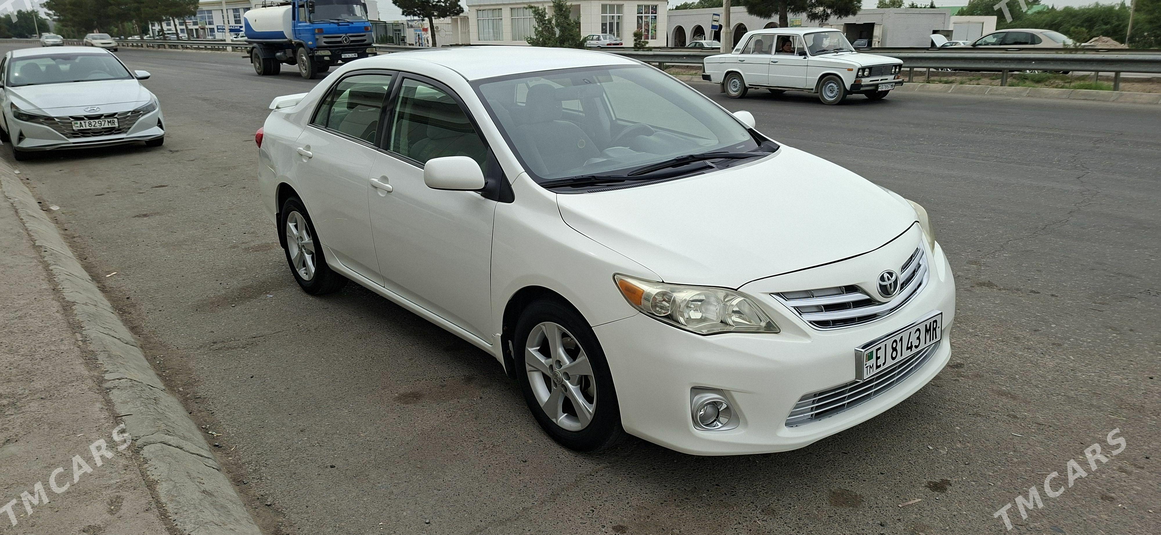 Toyota Corolla 2013 - 190 000 TMT - Векильбазар - img 1