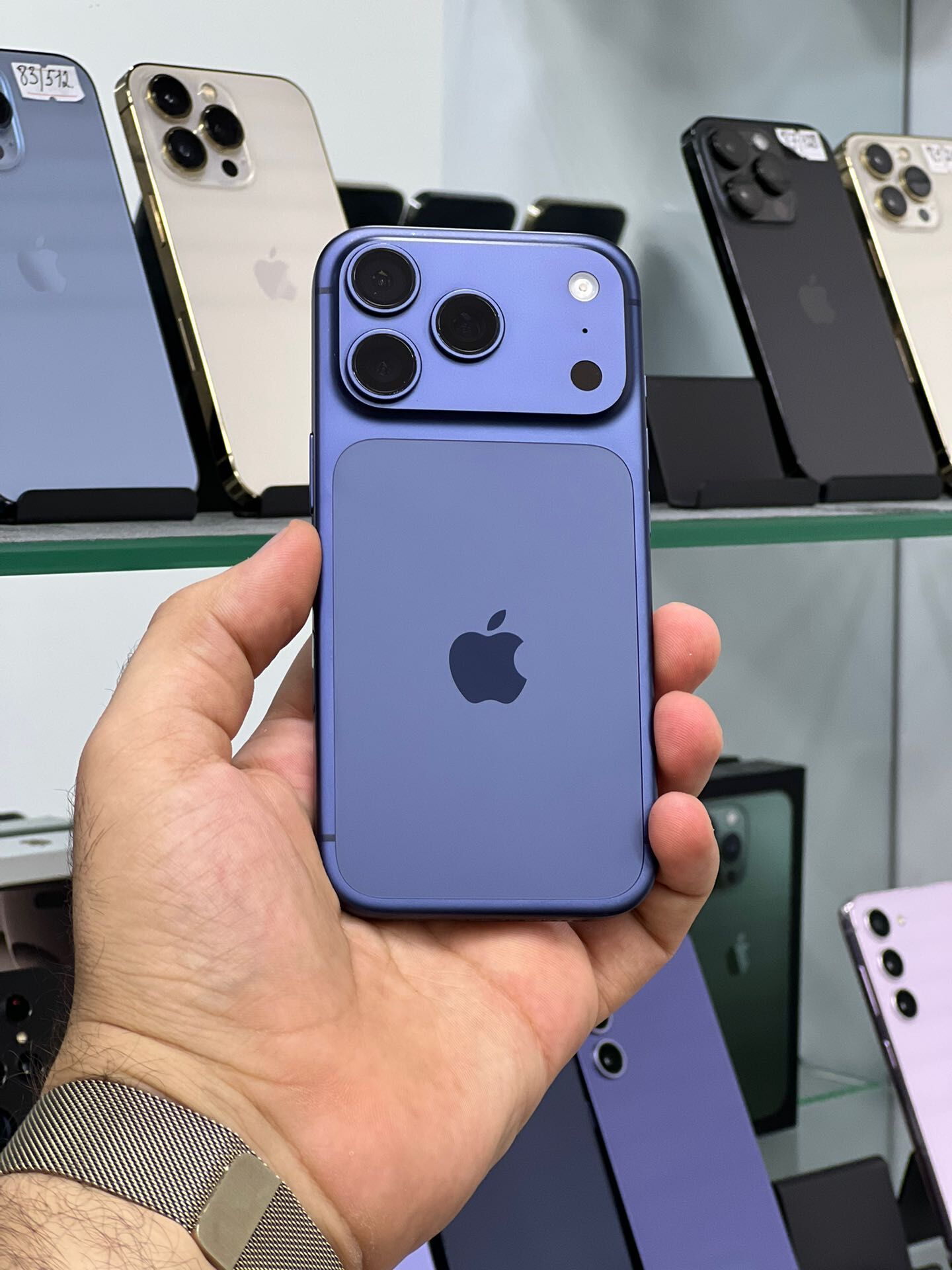 iPhone 17 Pro - Garaşsyzlygyň 15 ýyllygy Söwda Merkezi - img 1