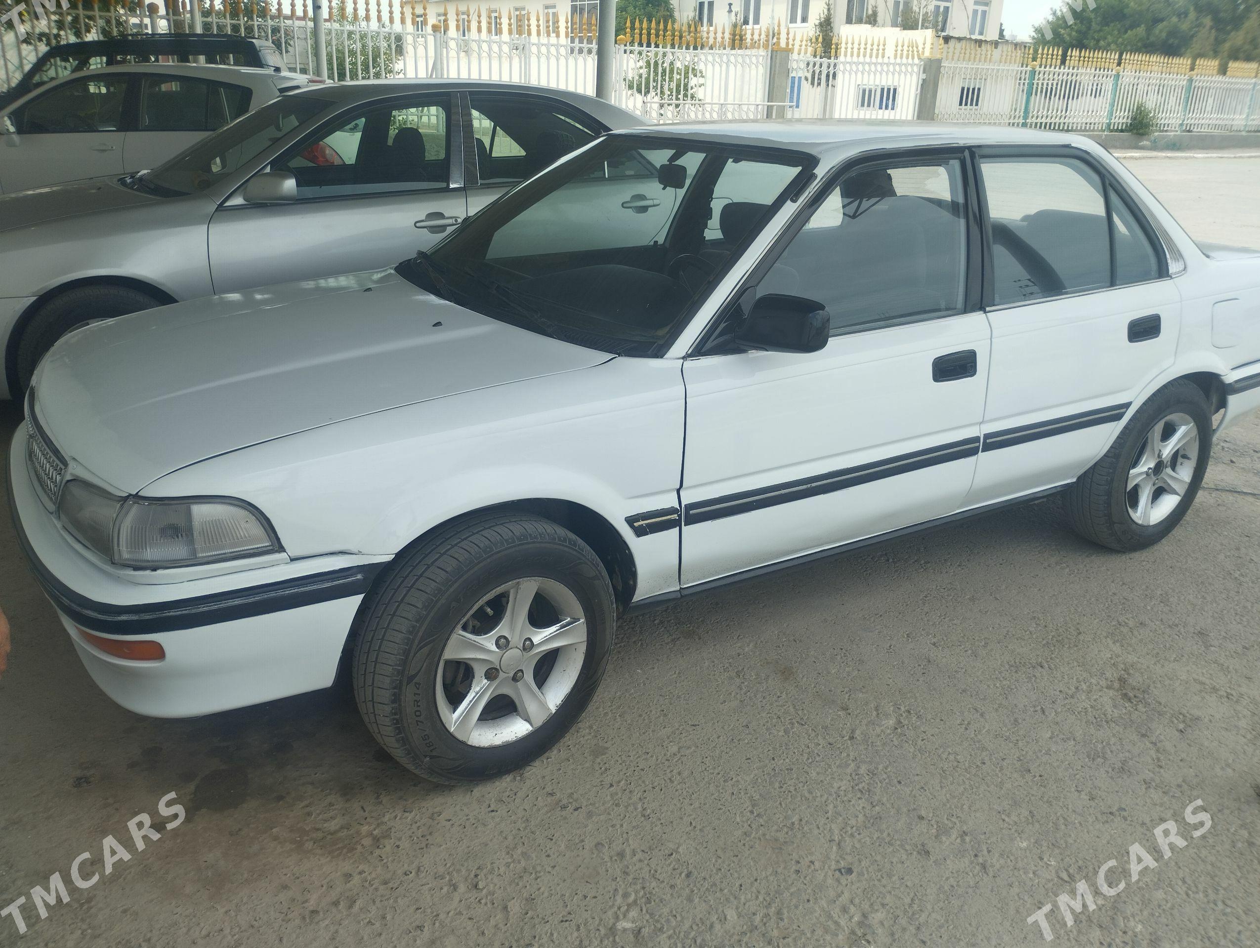 Toyota Corolla 1992 - 38 000 TMT - Туркменабат - img 1