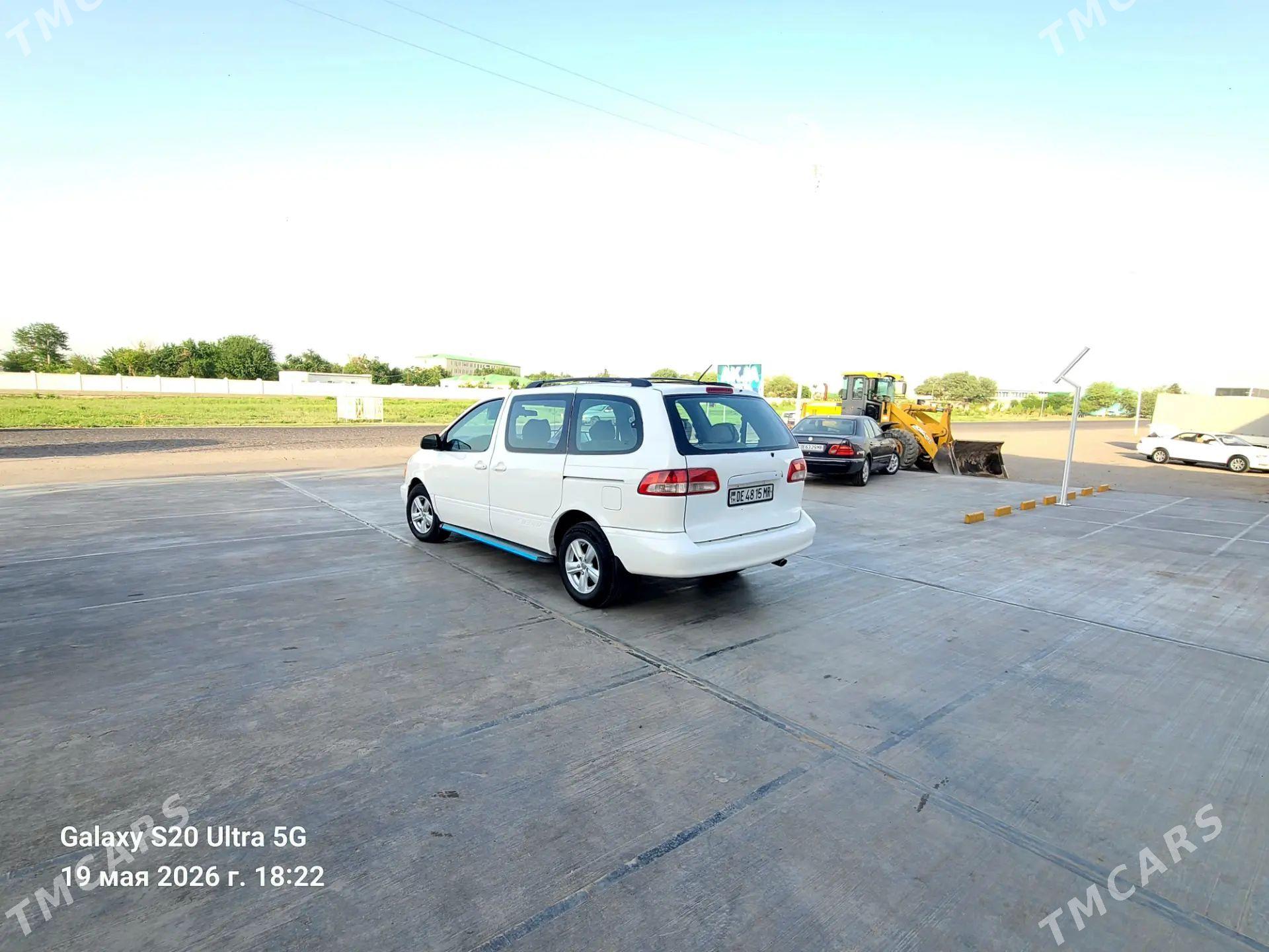 Toyota Sienna 2002 - 190 000 TMT - Mary - img 1