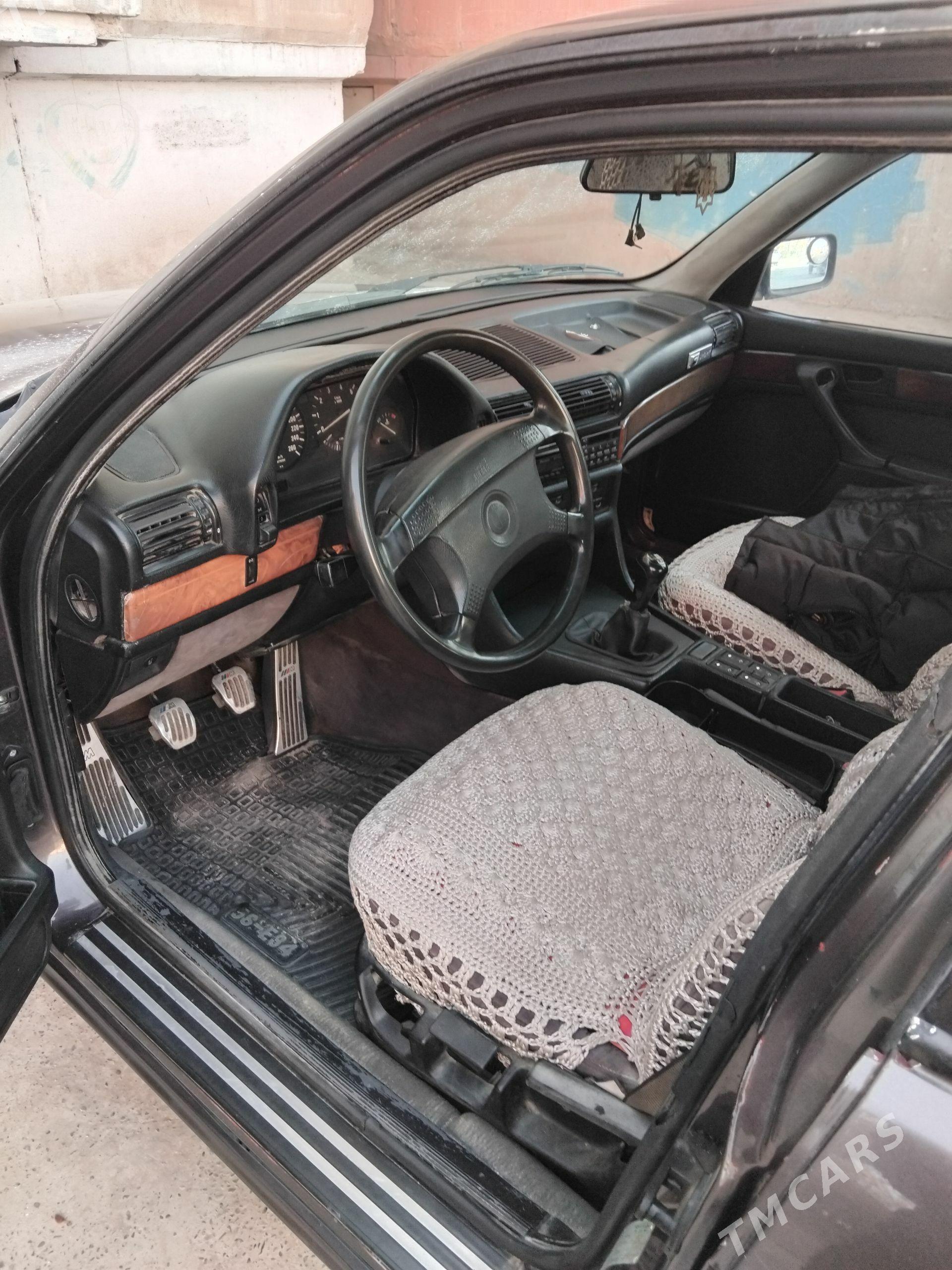 BMW 7 Series 1990 - 50 000 TMT - Türkmenabat - img 1
