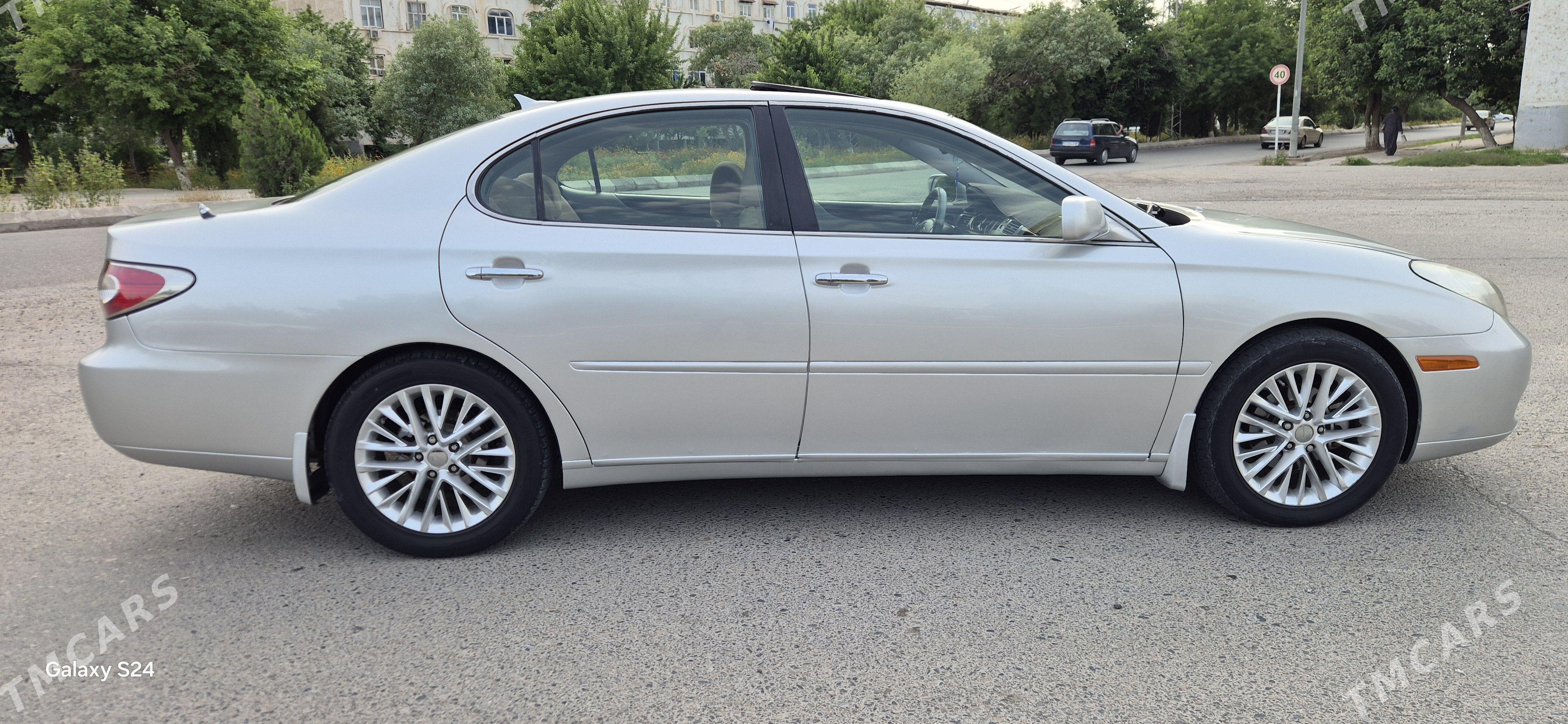 Lexus ES 300 2002 - 200 000 TMT - Мары - img 1