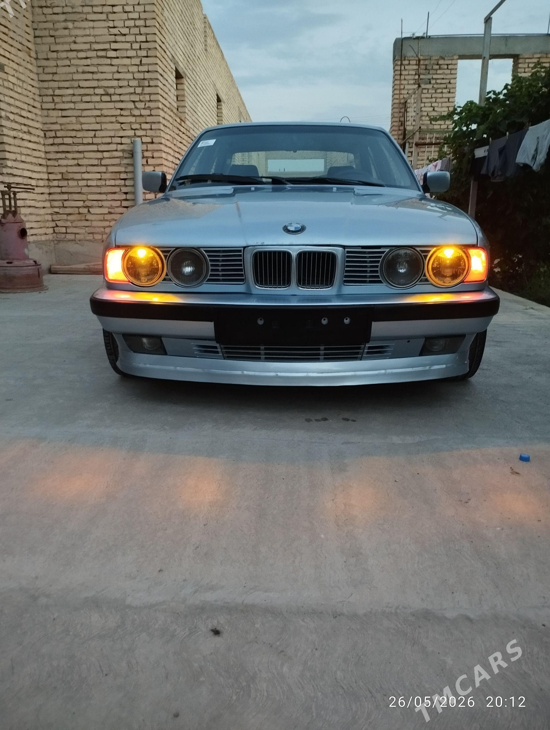 BMW E34 1991 - 75 000 TMT - Чарджоу - img 1