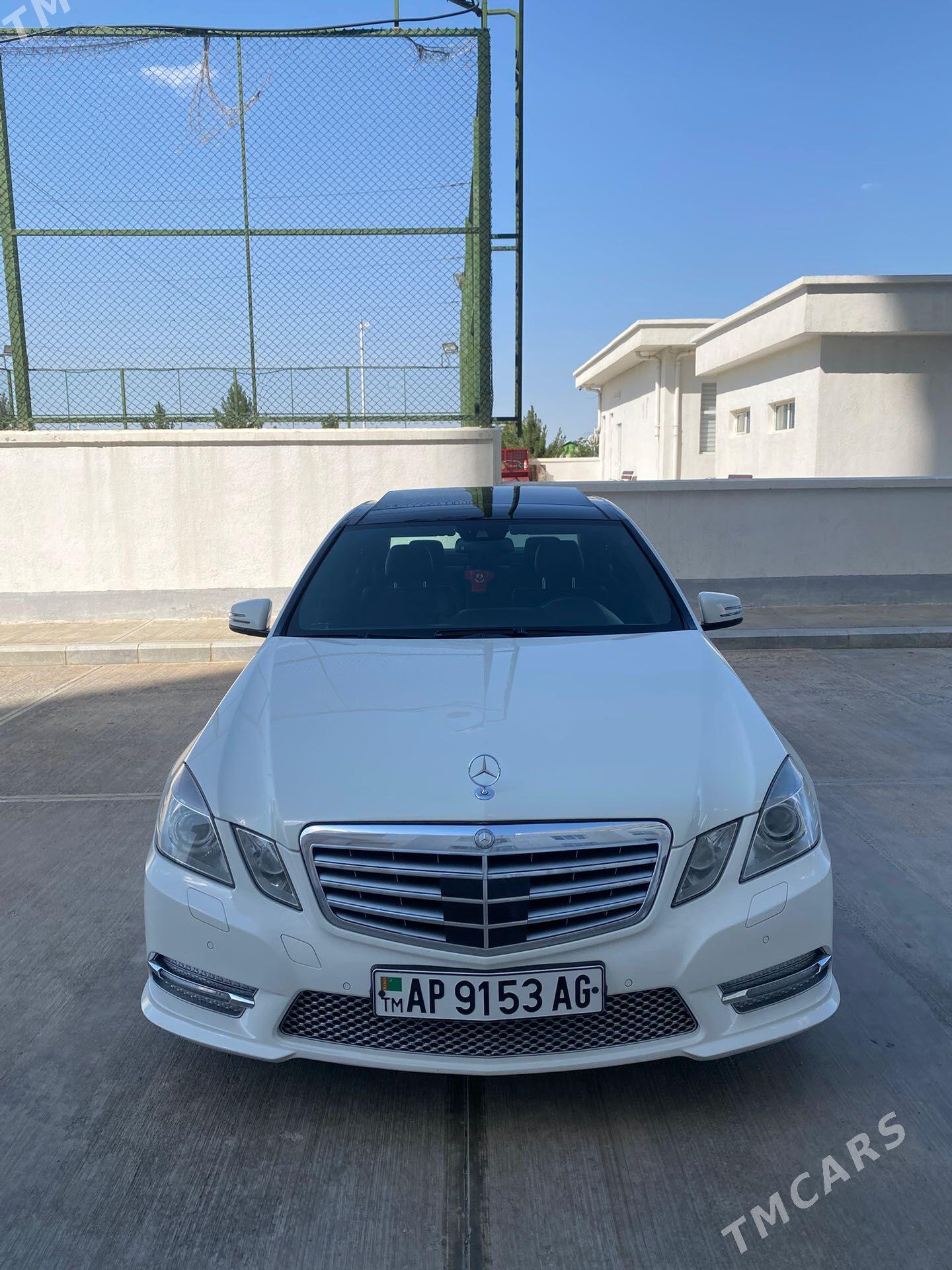 Mercedes-Benz E350 2010 - 325 000 TMT - Багир - img 1
