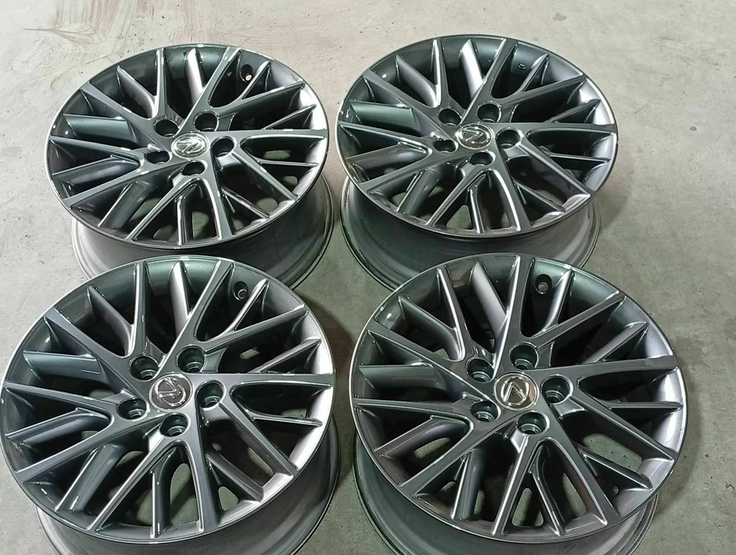 Lexsus ES 17 lik Disga Orgynal 12 500 TMT - Гарадамак - img 1