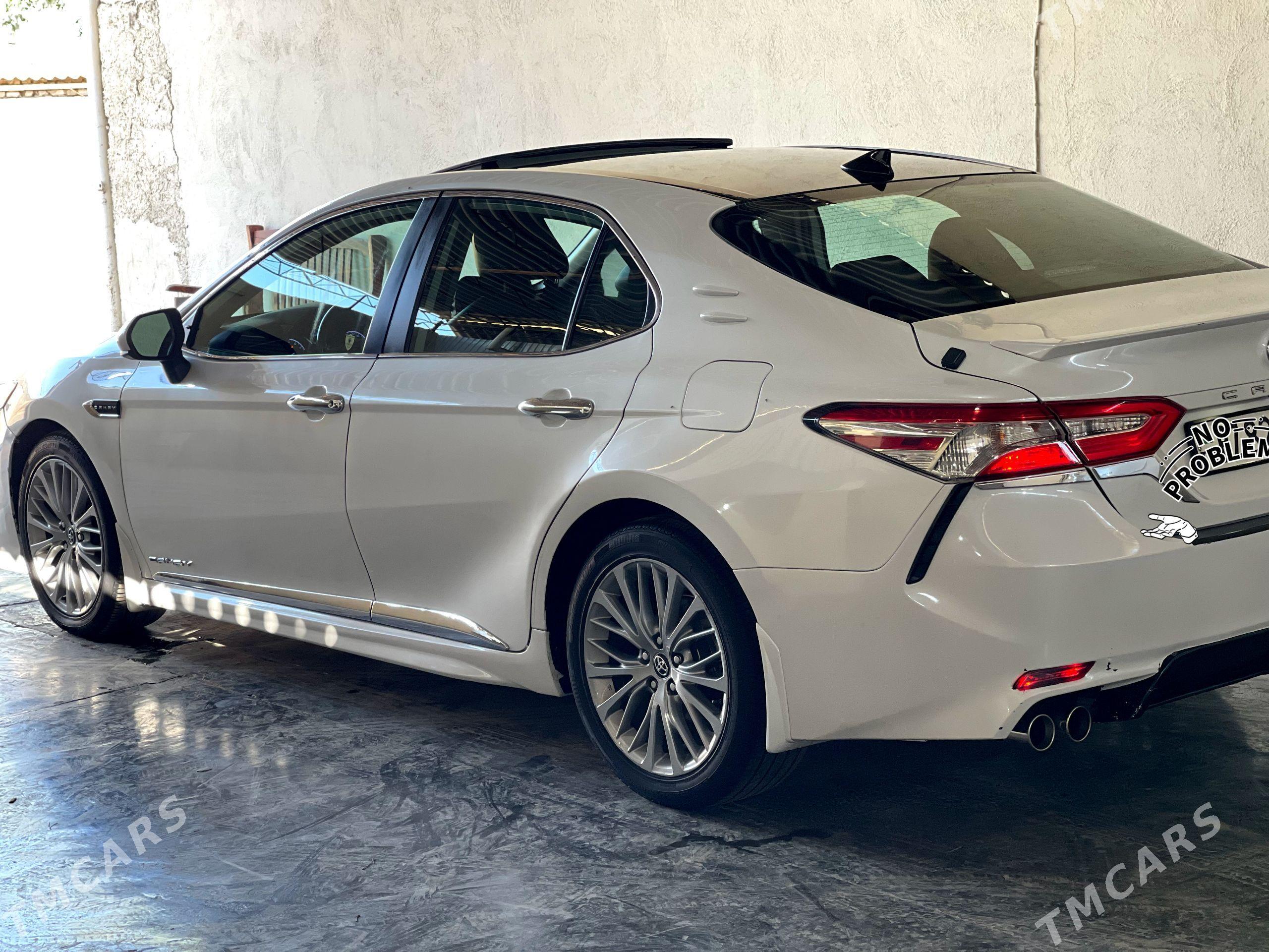 Toyota Camry 2020 - 300 000 TMT - Векильбазар - img 1