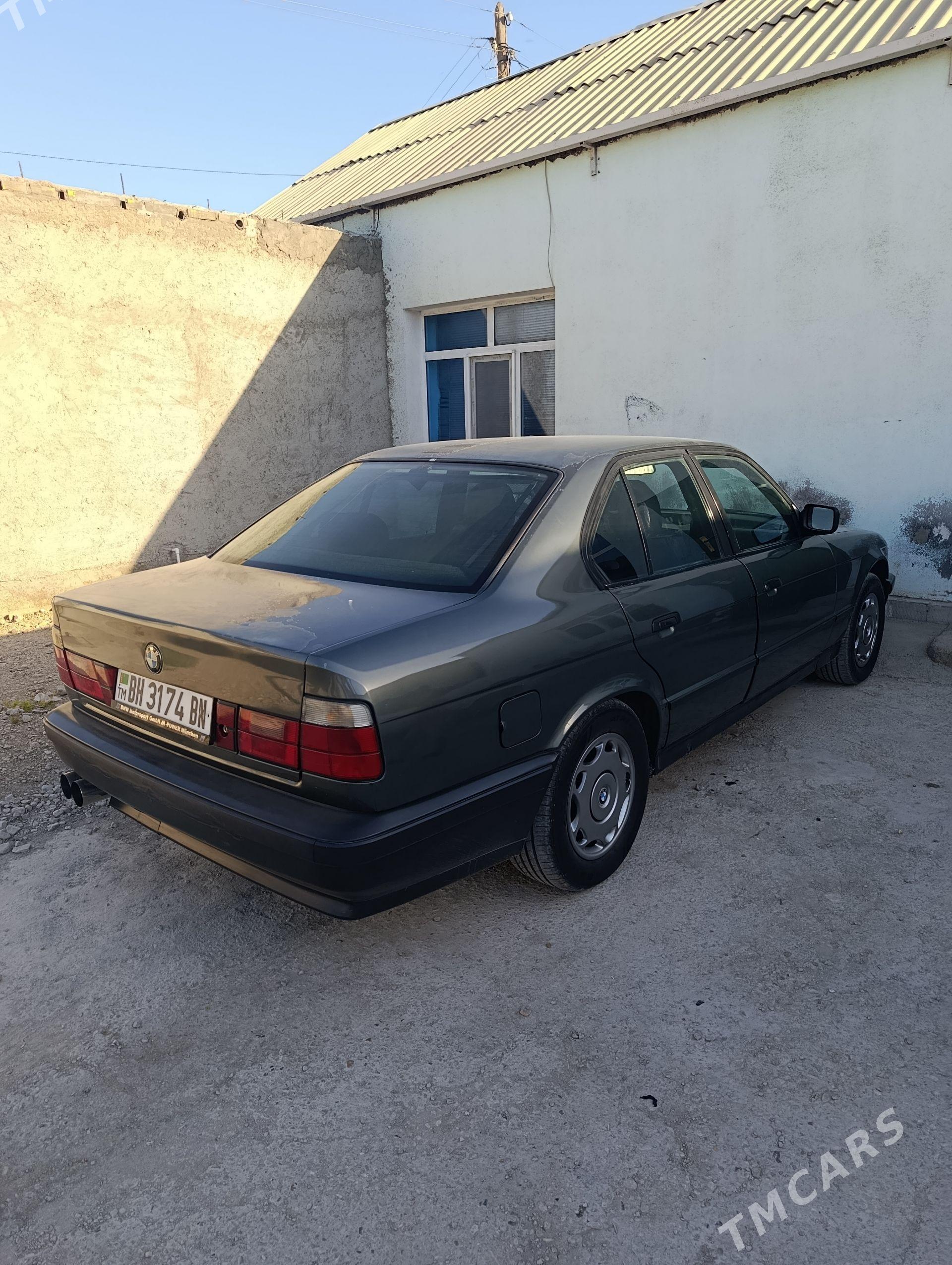 BMW 525 1990 - 45 000 TMT - Балканабат - img 1
