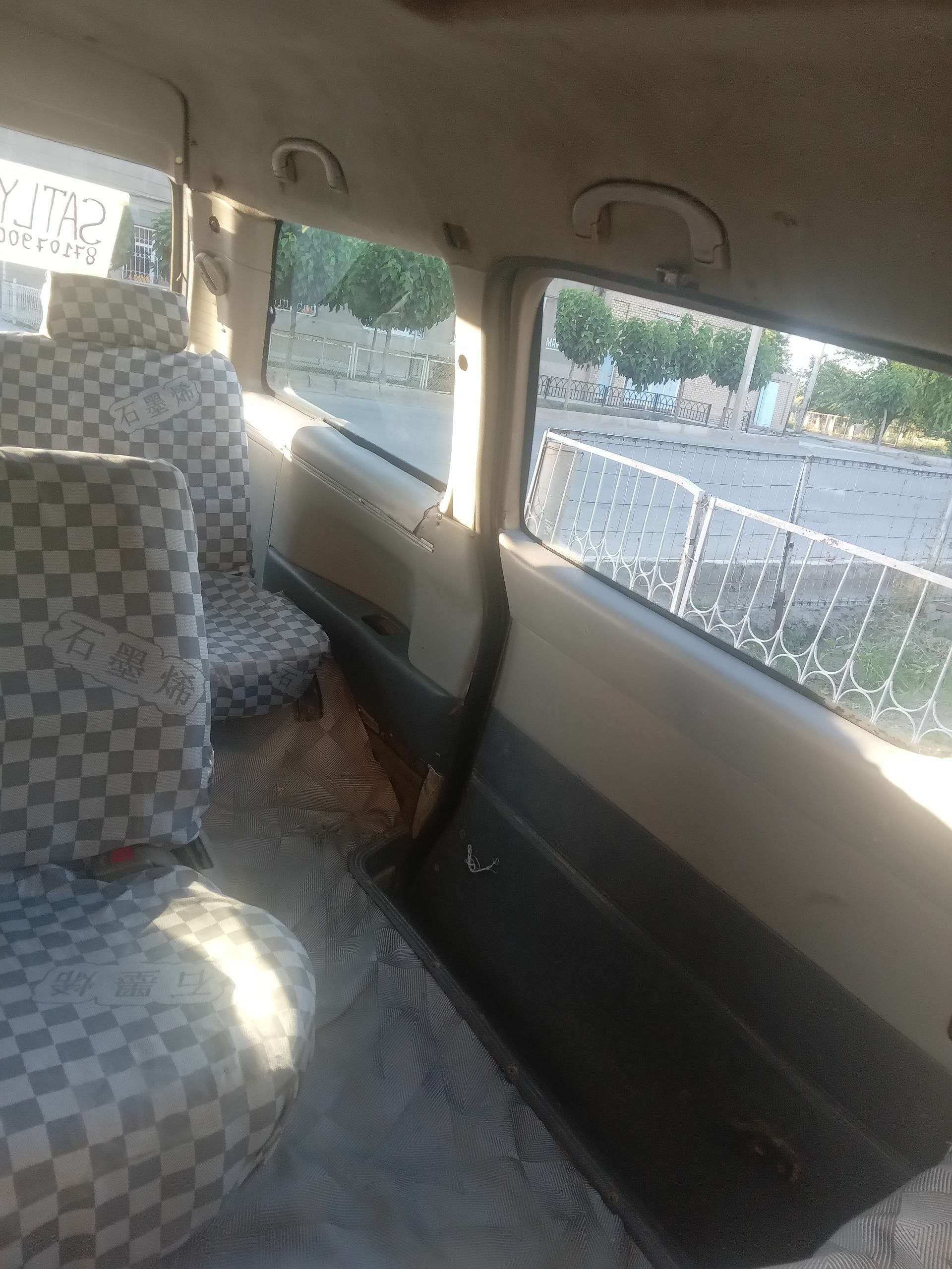 Toyota Hiace 1994 - 45 000 TMT - Mary - img 1