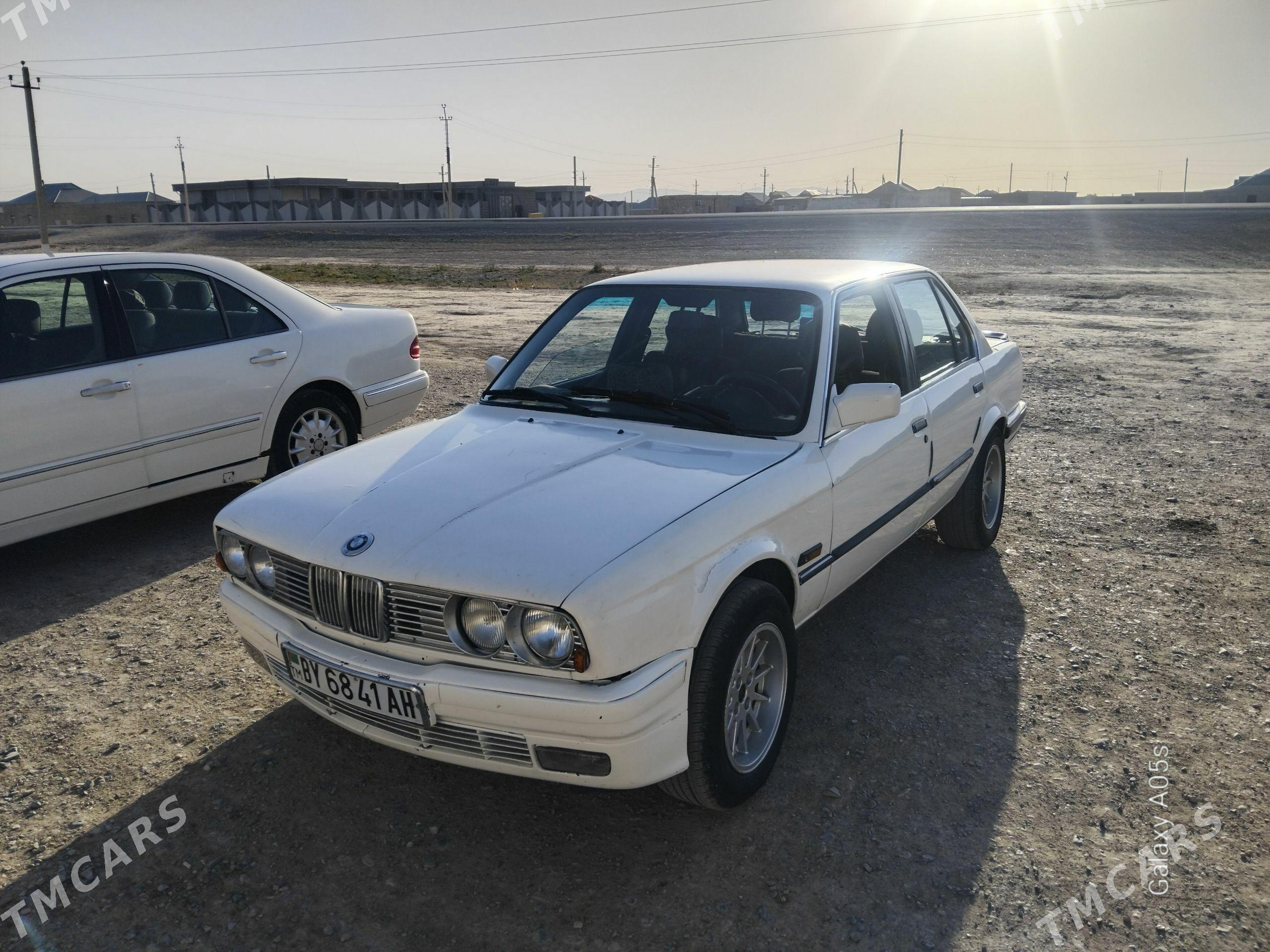 BMW 320 1990 - 30 000 TMT - Gyzylarbat - img 1
