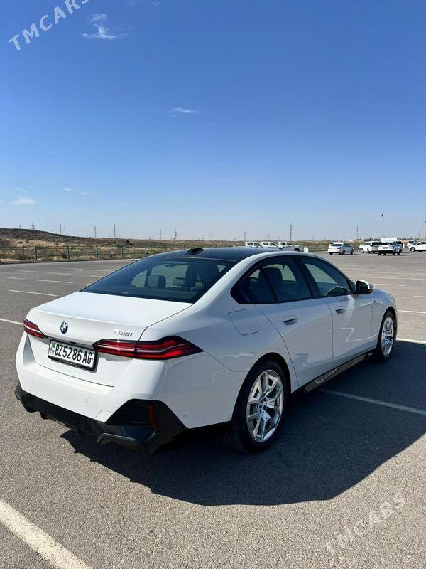 BMW 5 Series 2024 - 1 180 000 TMT - Ашхабад - img 1