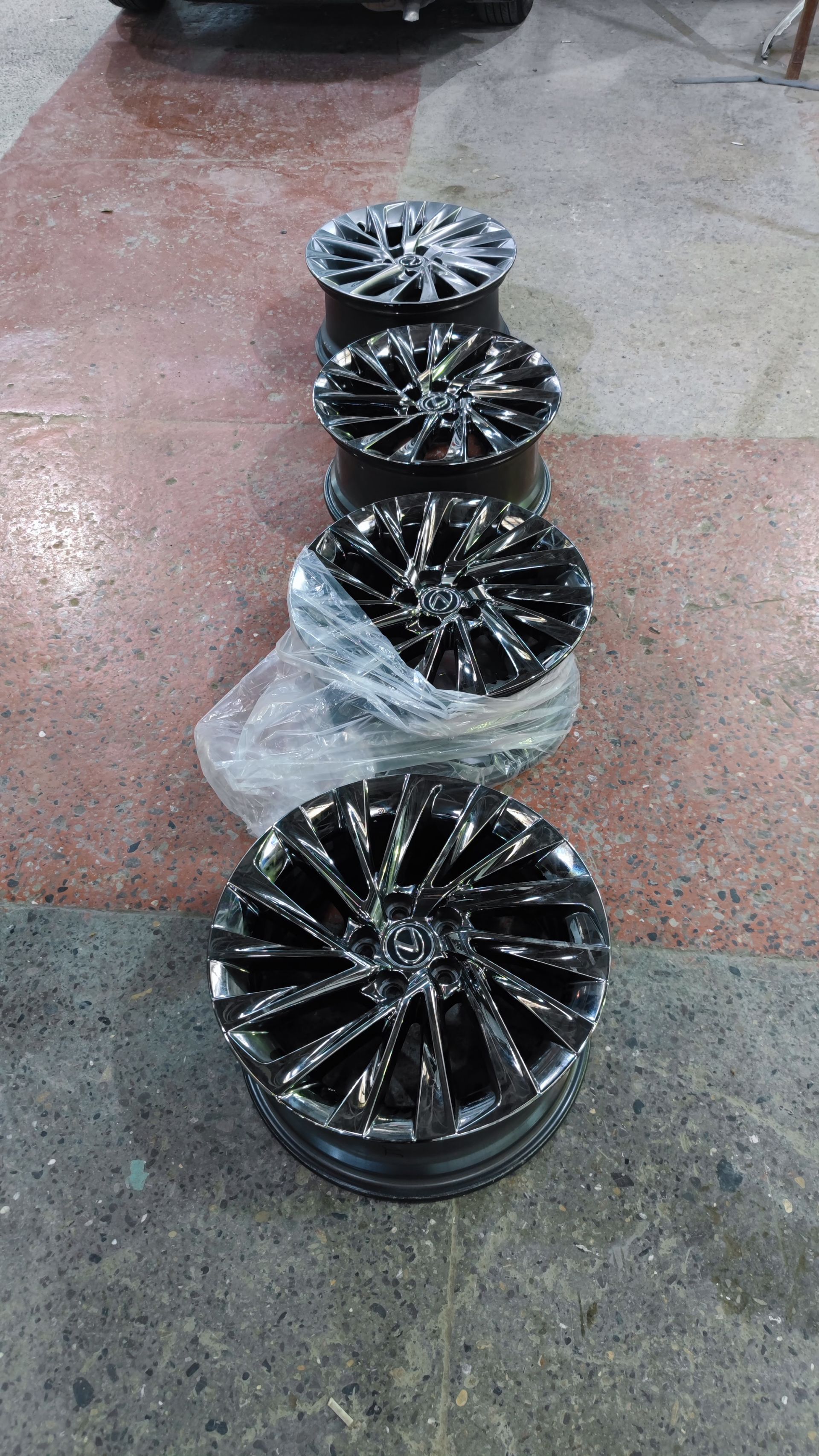 lexus es 350 diska 22 000 TMT - 11 mkr - img 1
