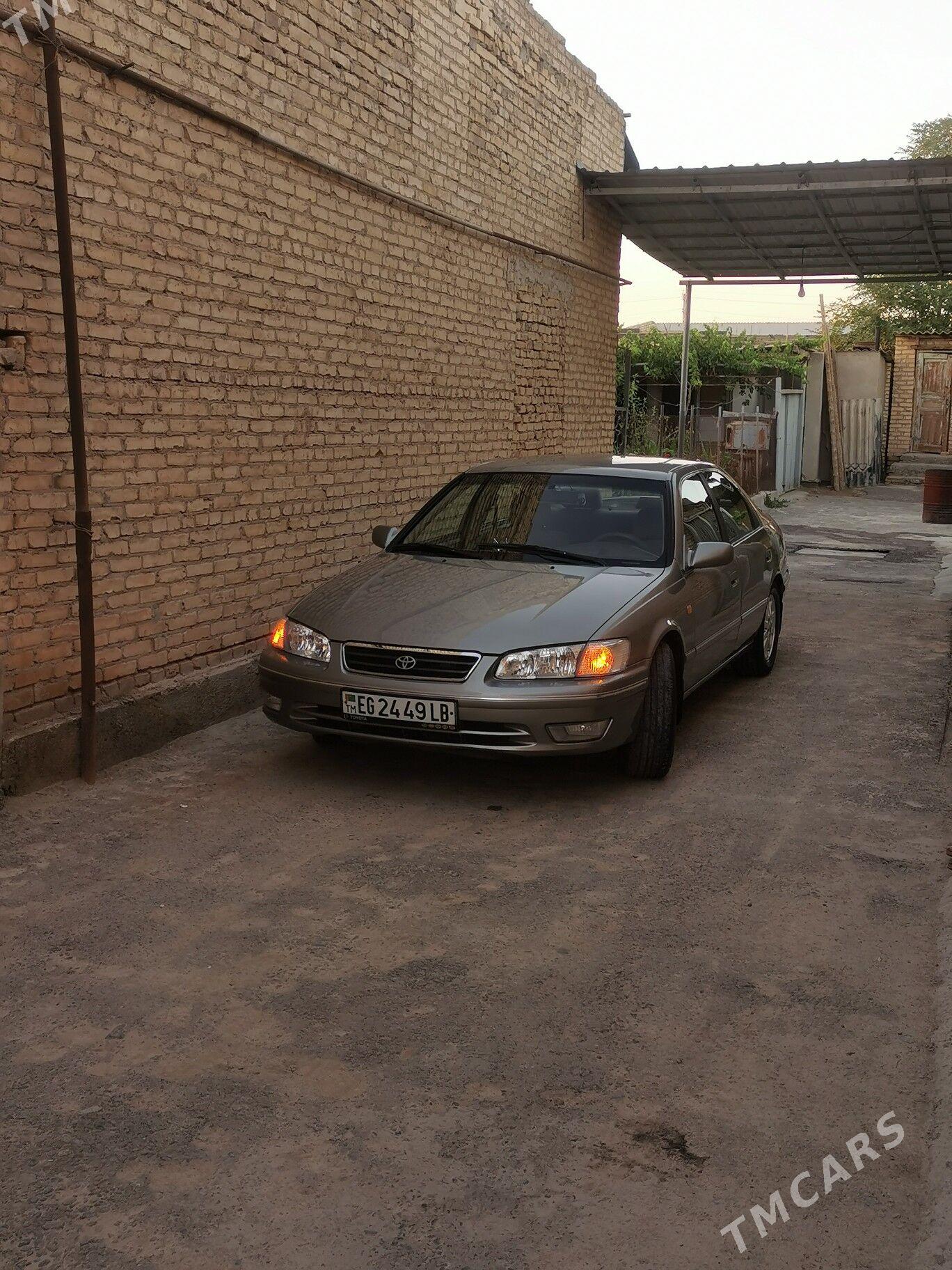 Toyota Camry 2000 - 185 000 TMT - Туркменабат - img 1