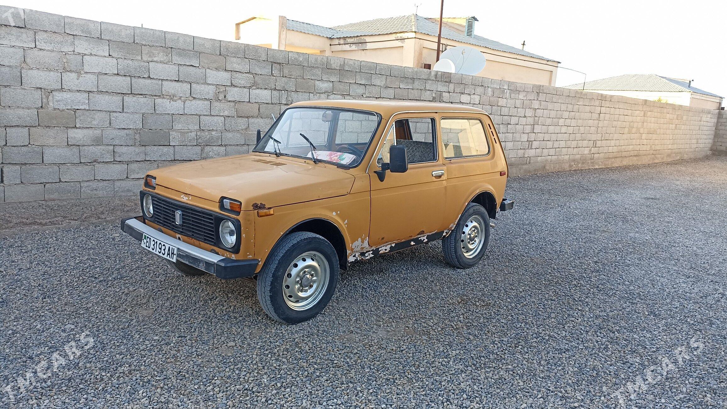 Lada Niva 1981 - 26 000 TMT - Теджен - img 1