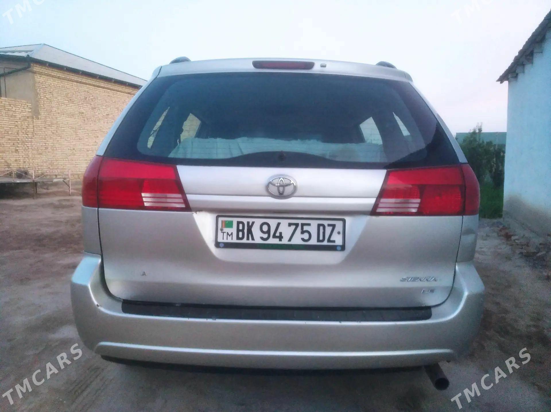 Toyota Sienna 2003 - 250 000 TMT - Дашогуз - img 1