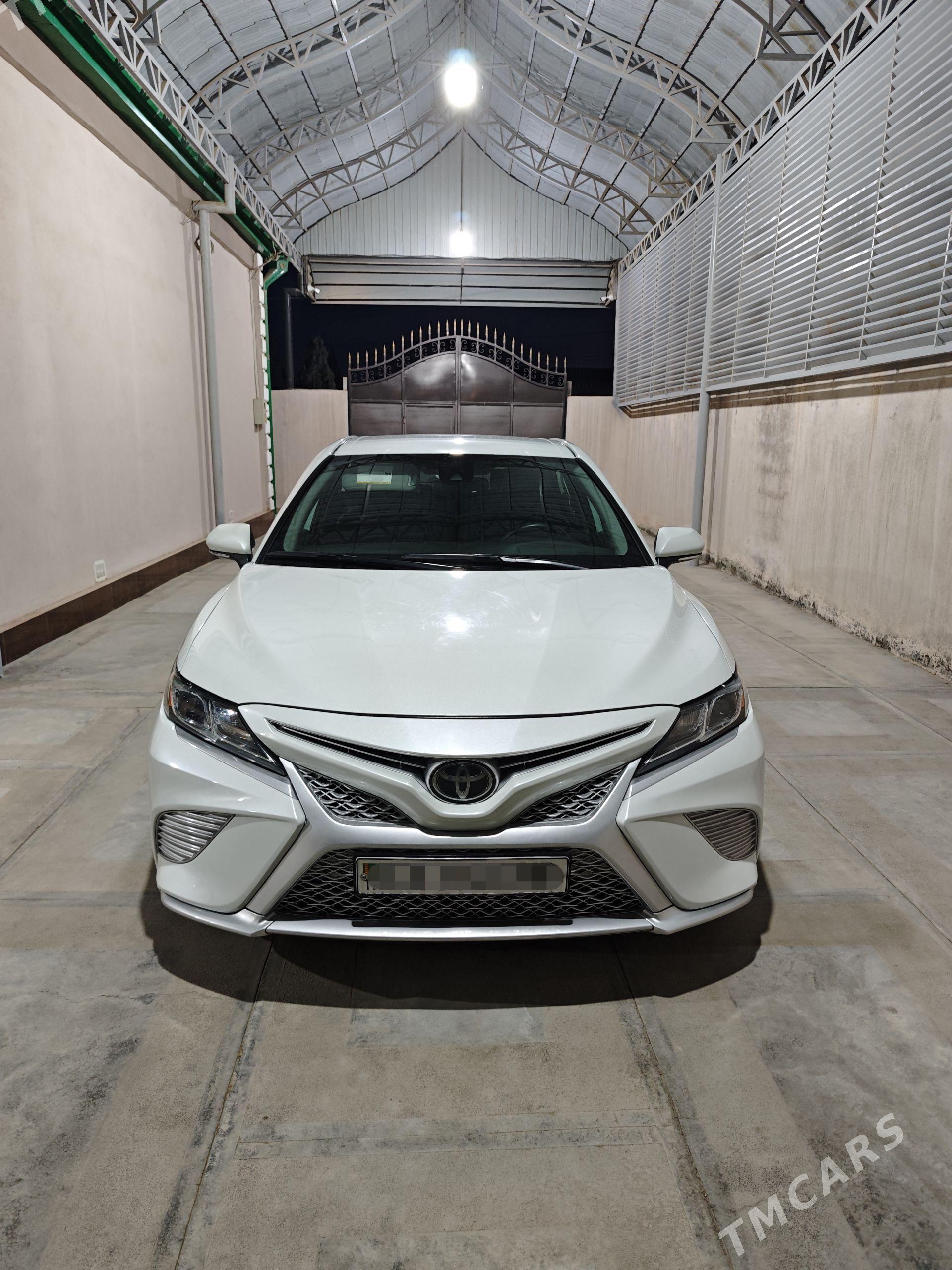 Toyota Camry 2020 - 350 000 TMT - Мары - img 1