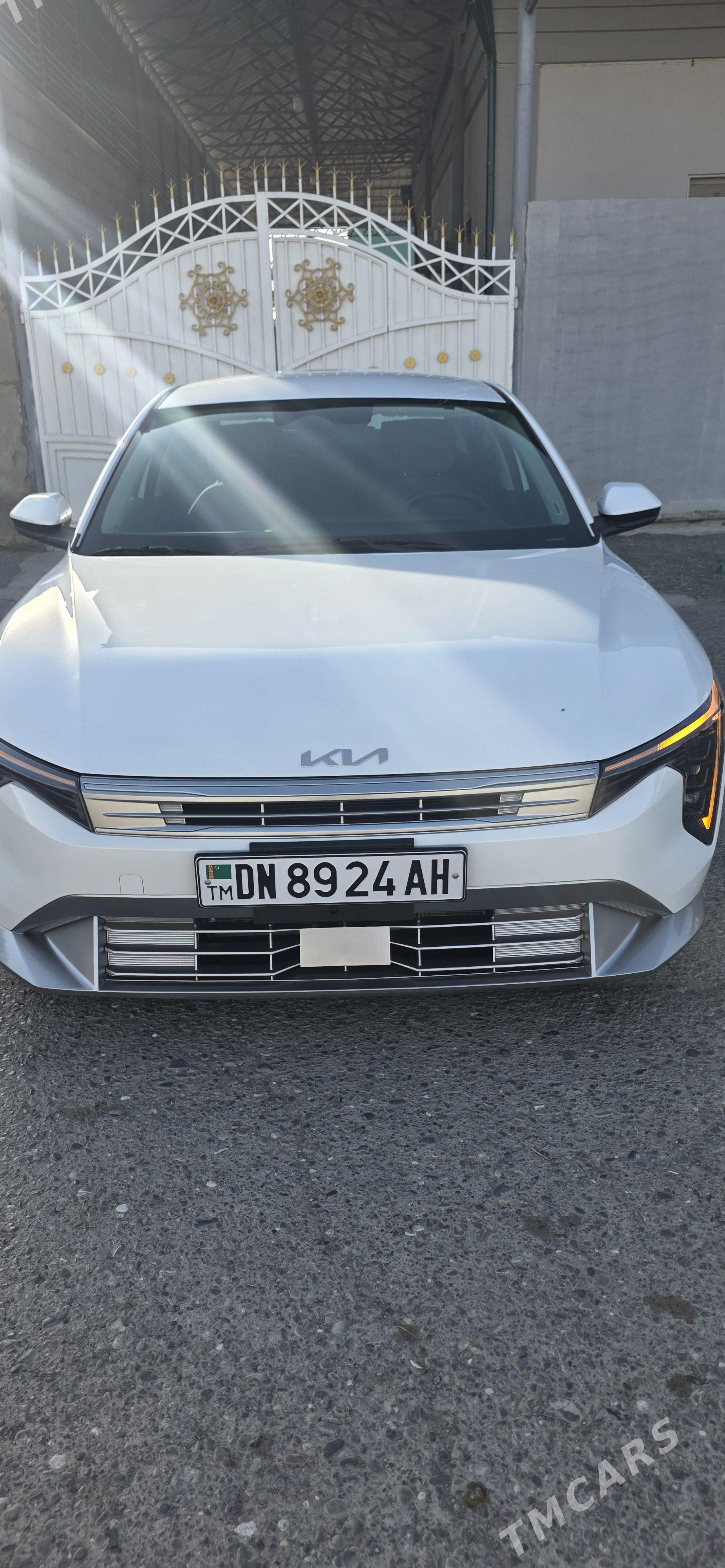 Kia K4 2025 - 360 000 TMT - Бахарден - img 1