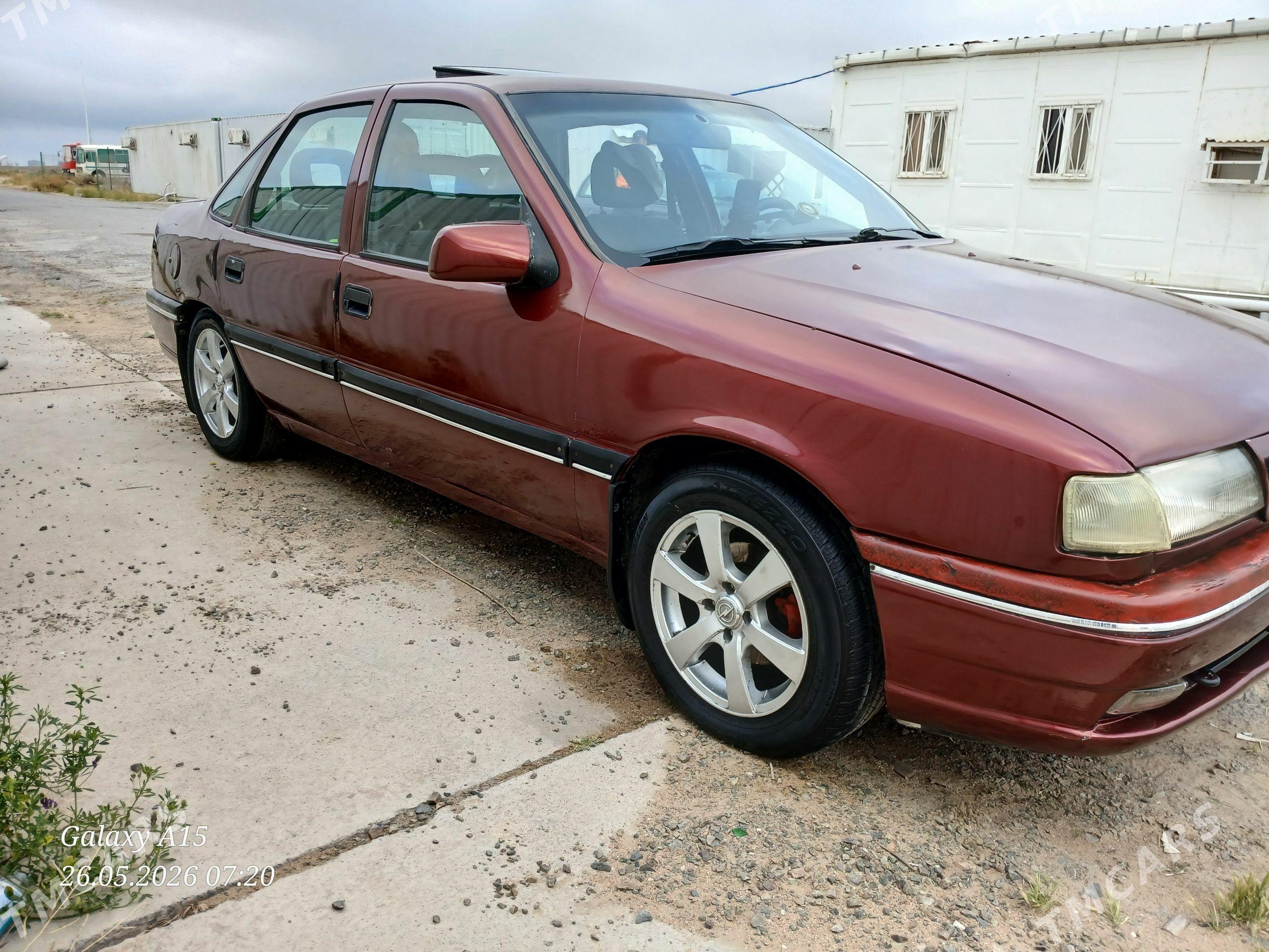 Opel Vectra 1994 - 55 000 TMT - Мургап - img 1