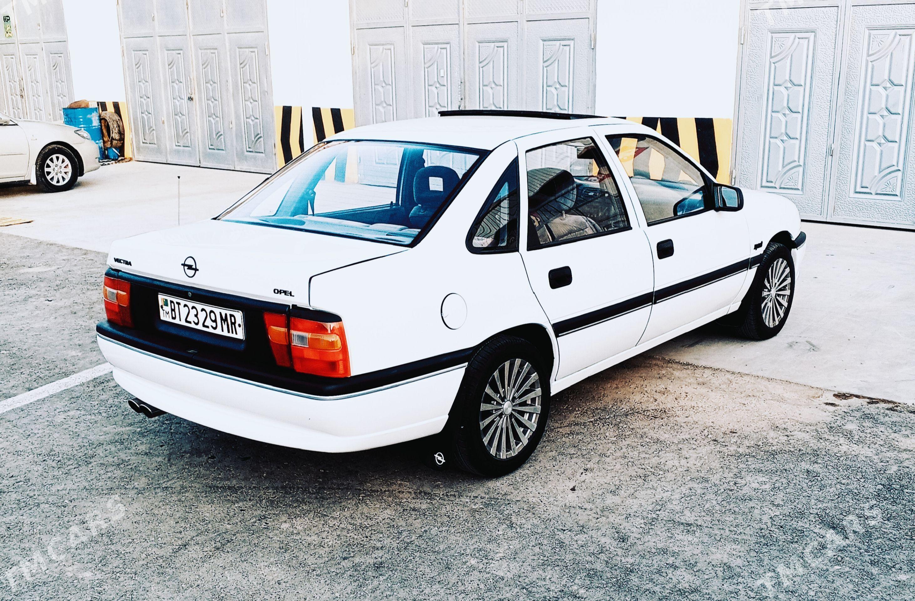 Opel Vectra 1992 - 62 000 TMT - Mary - img 1