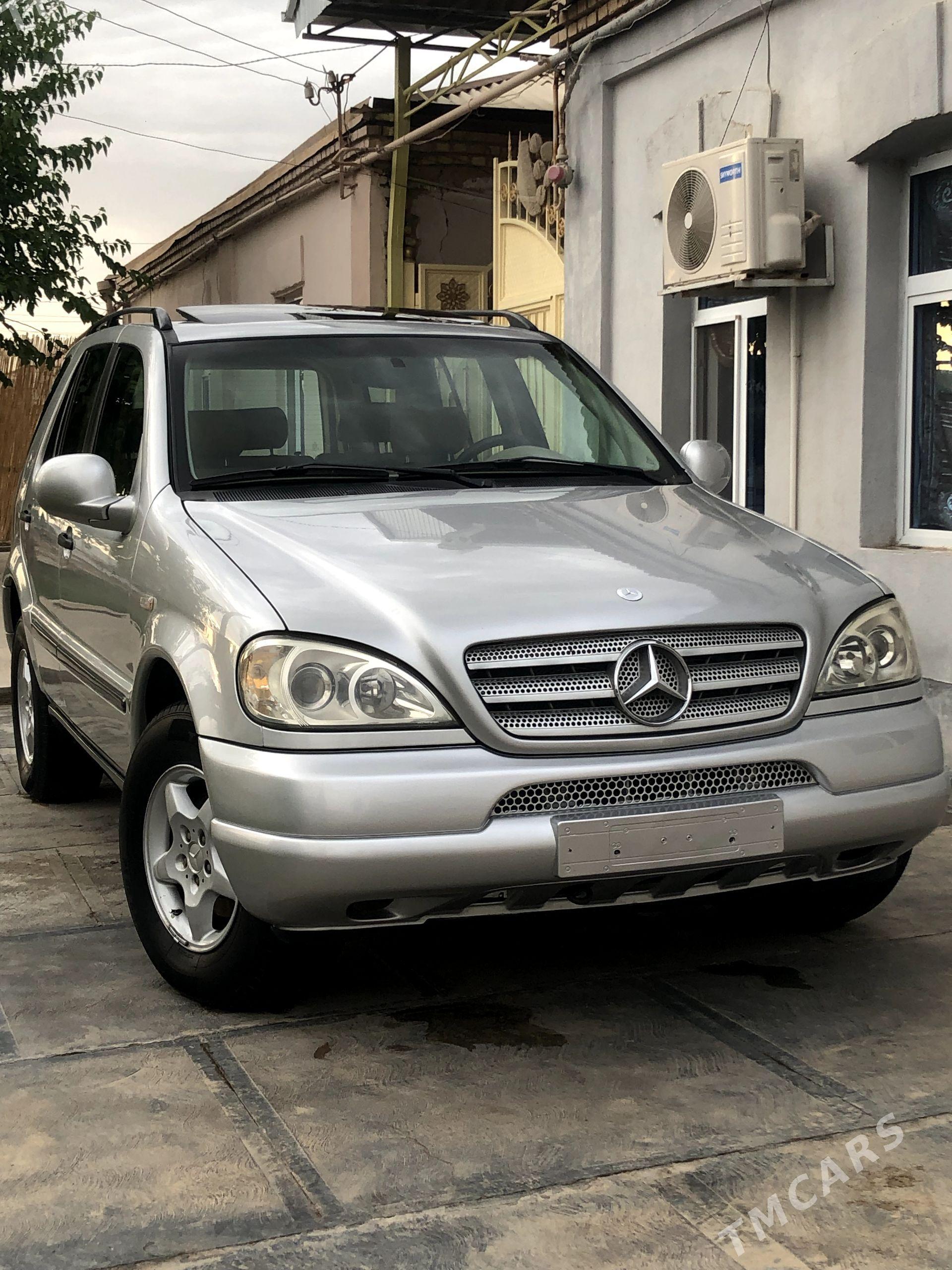 Mercedes-Benz ML350 1998 - 165 000 TMT - Mary - img 1
