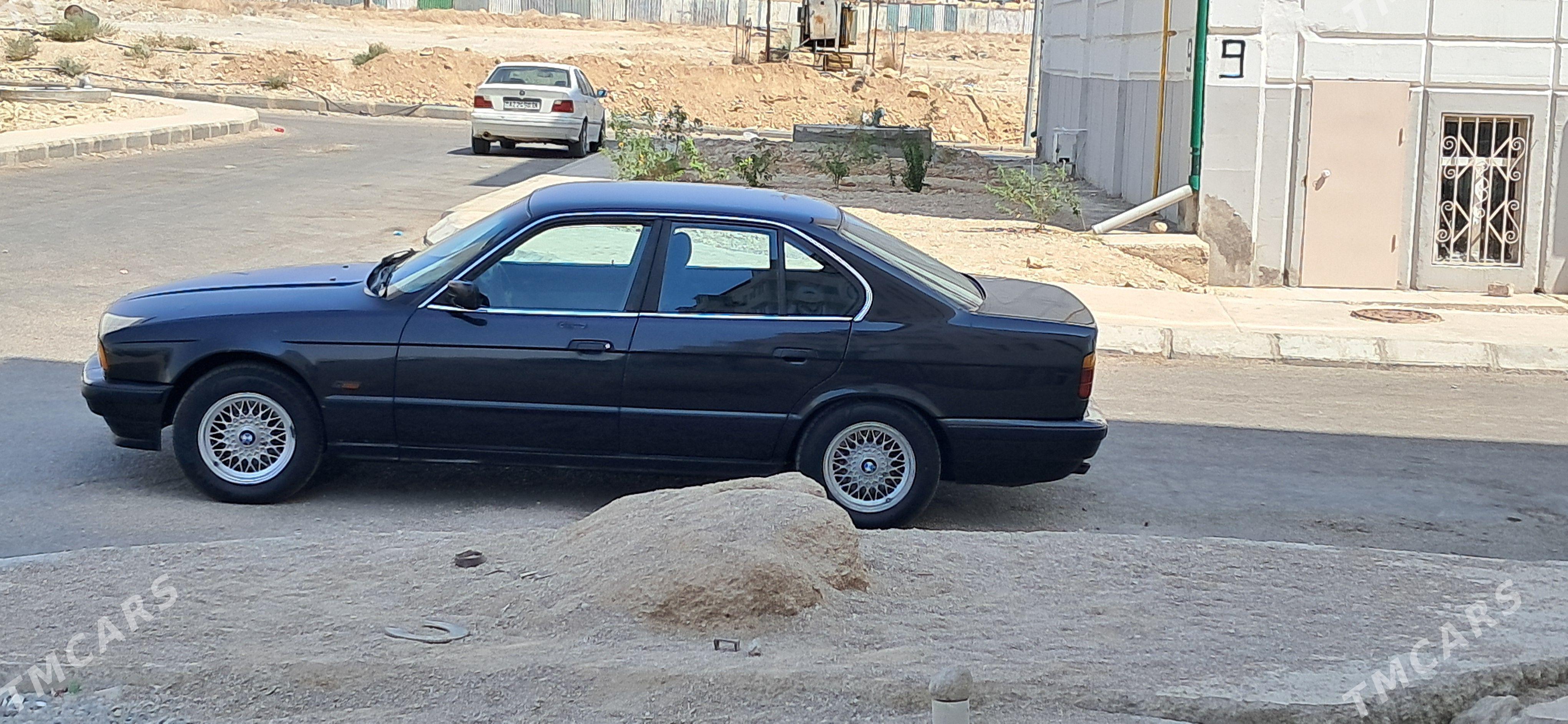 BMW 525 1992 - 73 000 TMT - Balkanabat - img 1