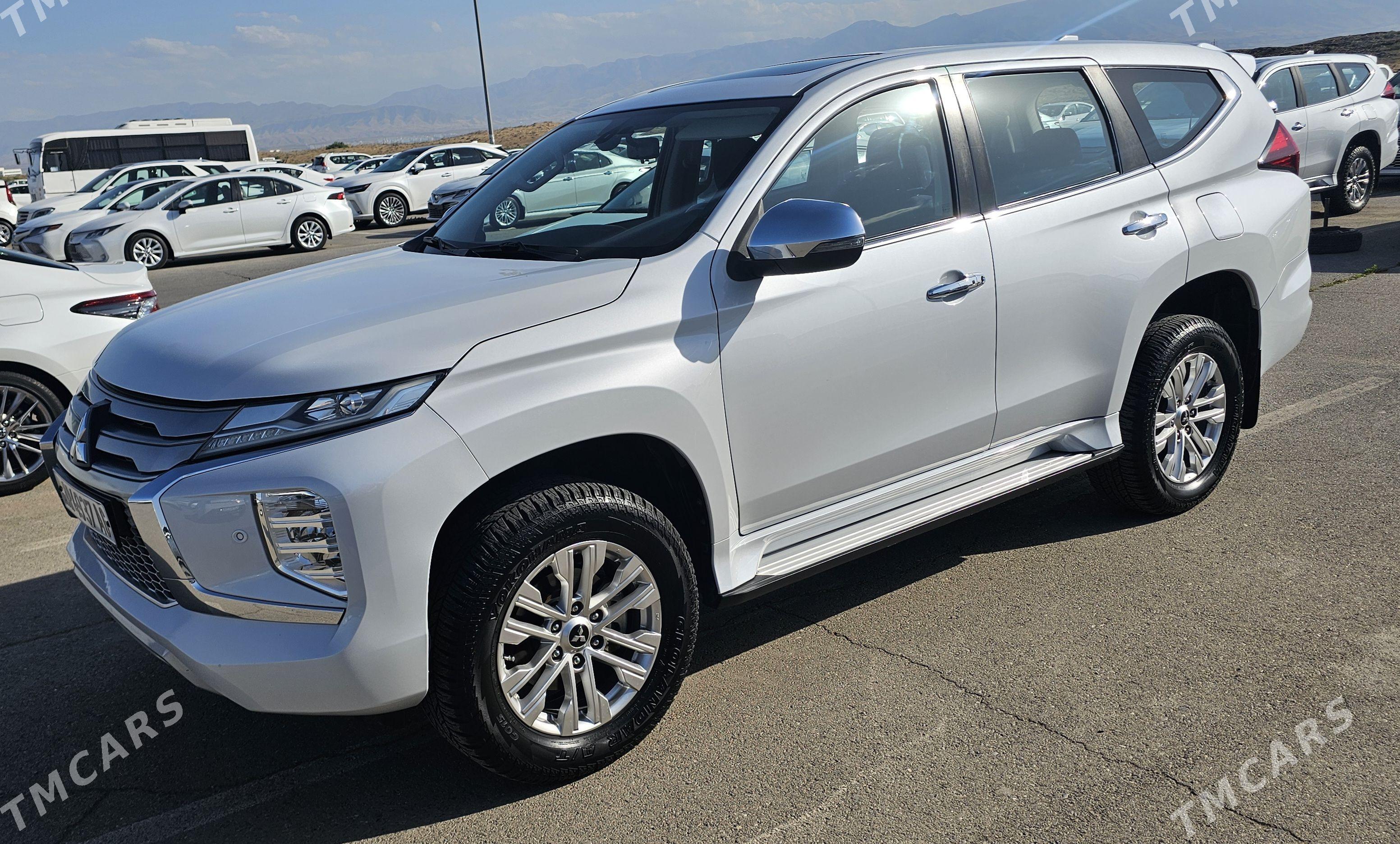 Mitsubishi Pajero 2020 - 440 000 TMT - "Алтын Асыр" Гундогар базары ( Толкучка) - img 1