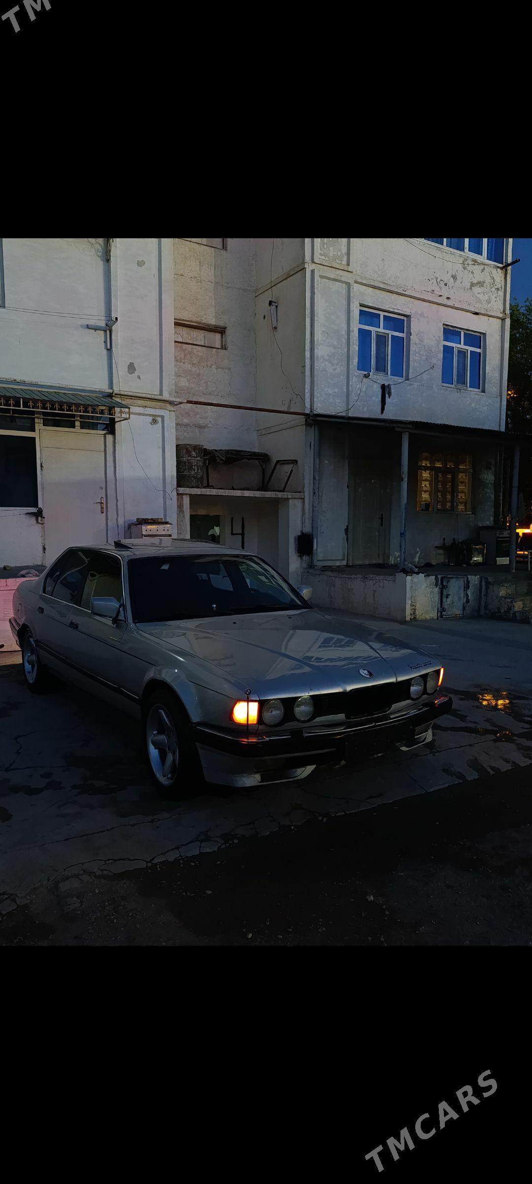 BMW 740 1992 - 50 000 TMT - Балканабат - img 1