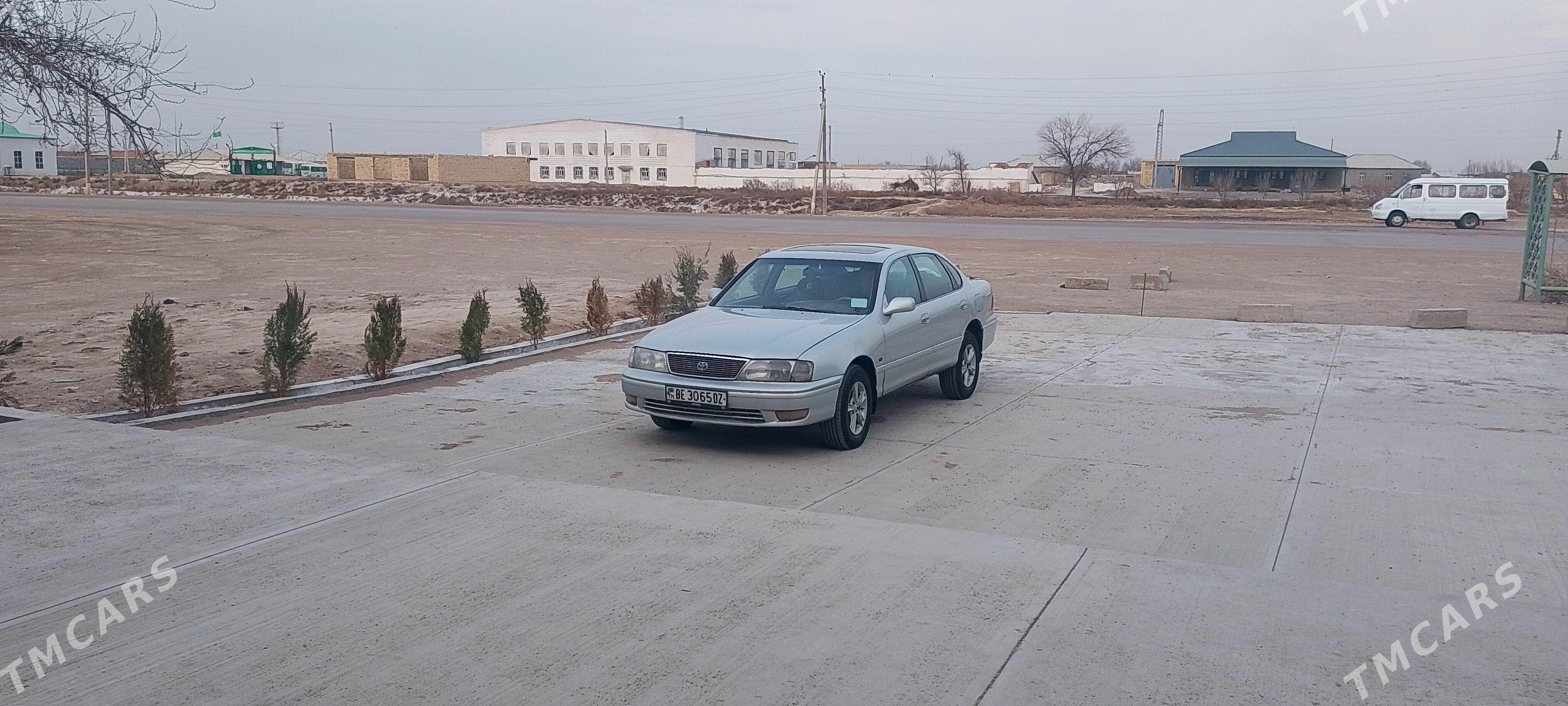 Toyota Avalon 1999 - 140 000 TMT - Boldumsaz - img 1