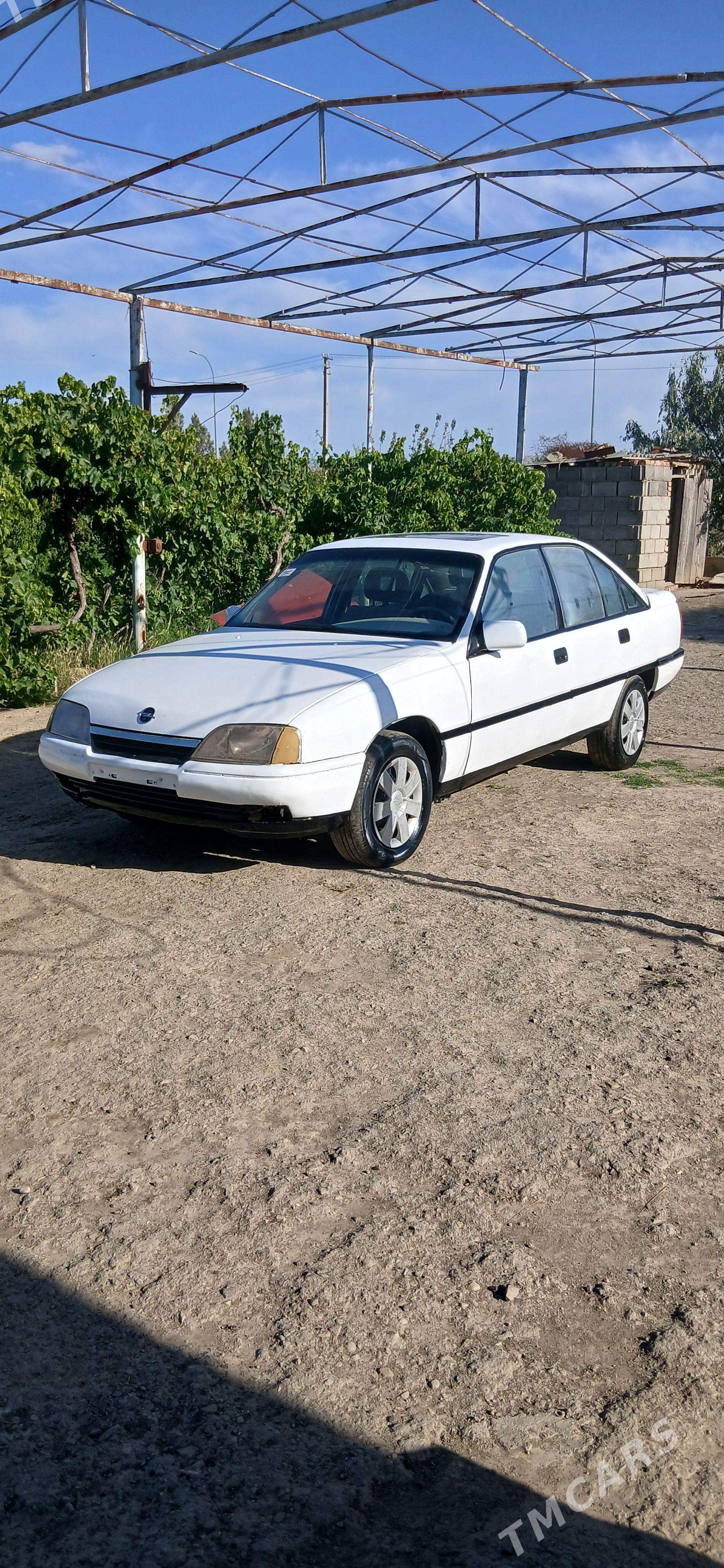 Opel Omega 1989 - 30 000 TMT - Magtymguly - img 1