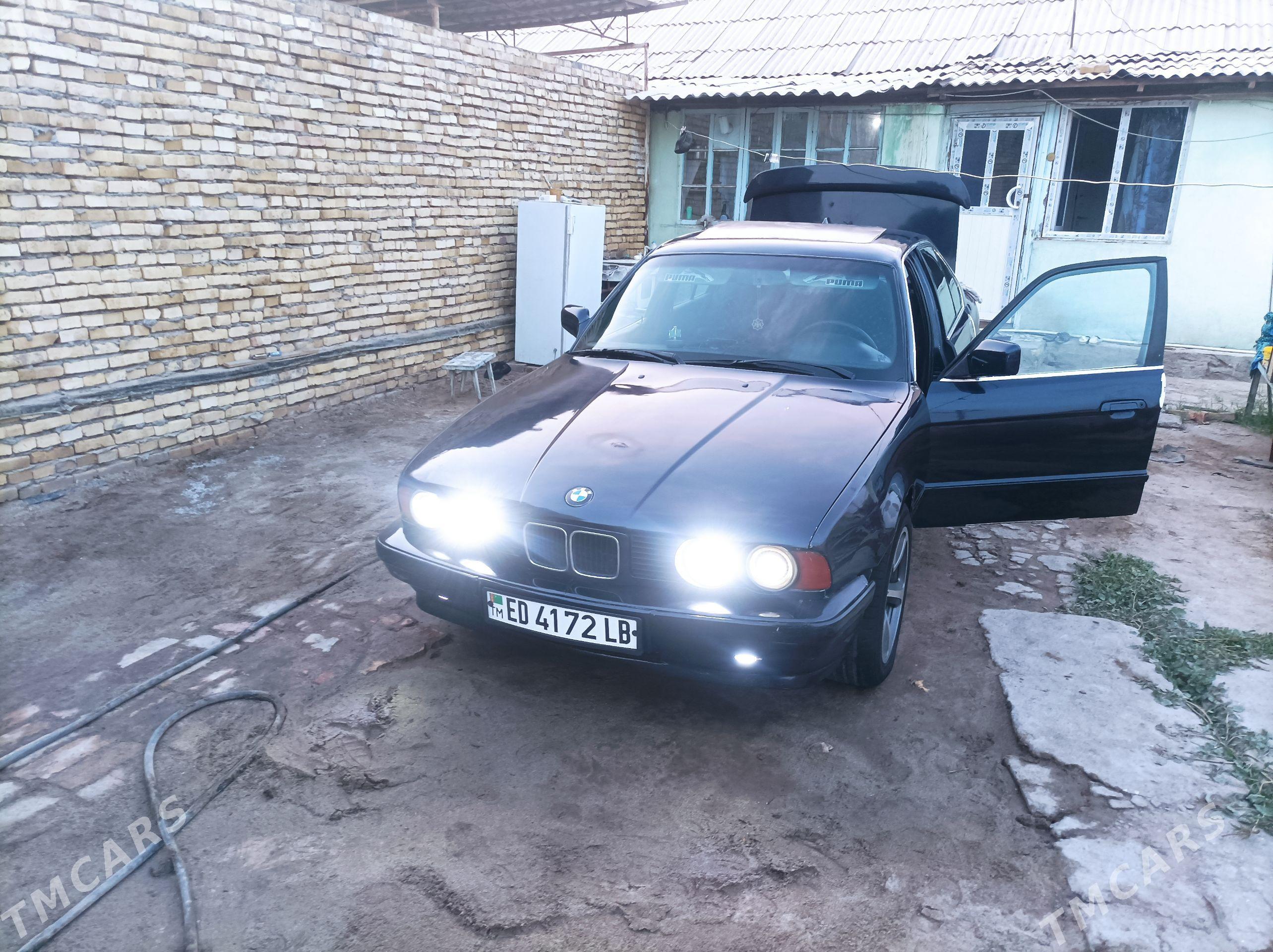 BMW 520 1991 - 35 000 TMT - Kerki - img 1