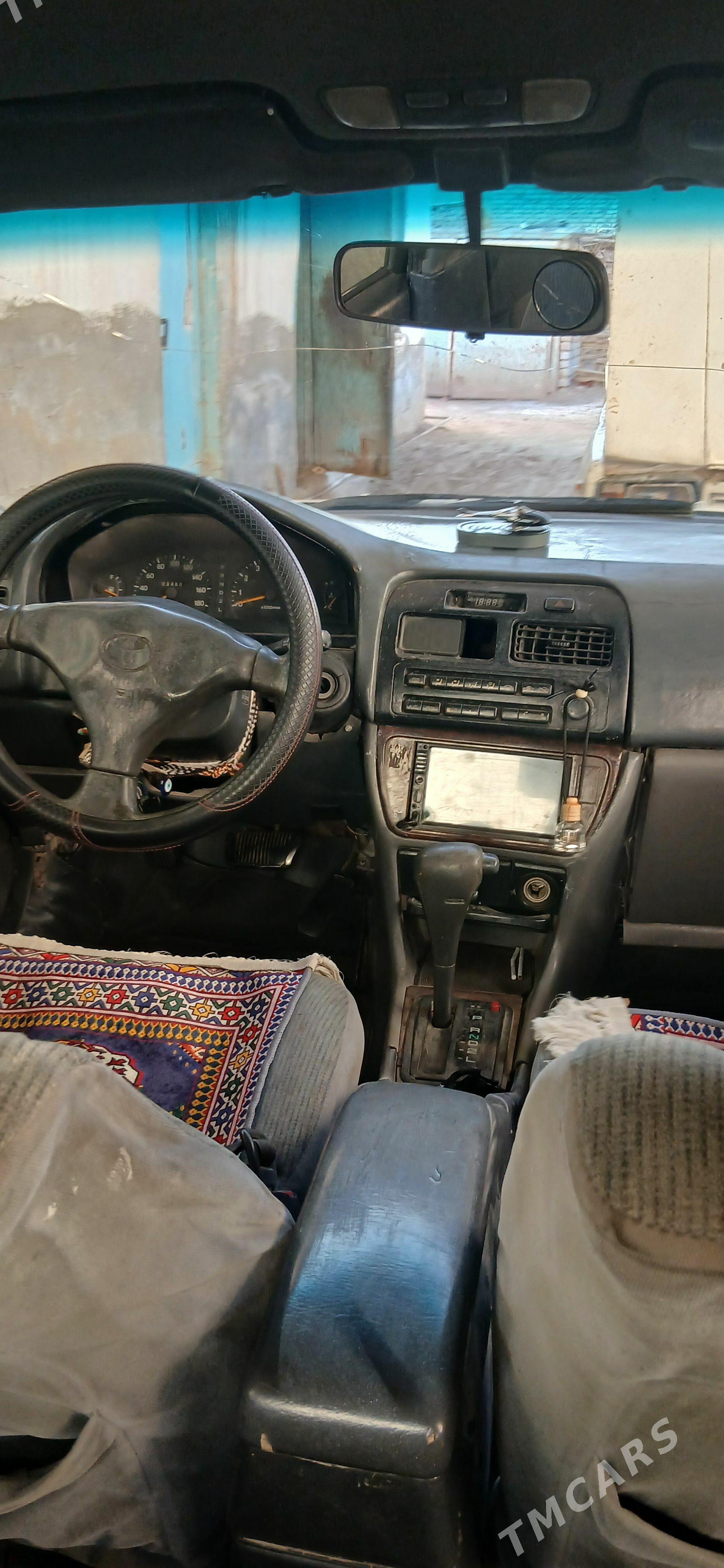 Toyota Camry 1994 - 50 000 TMT - Tejen - img 1