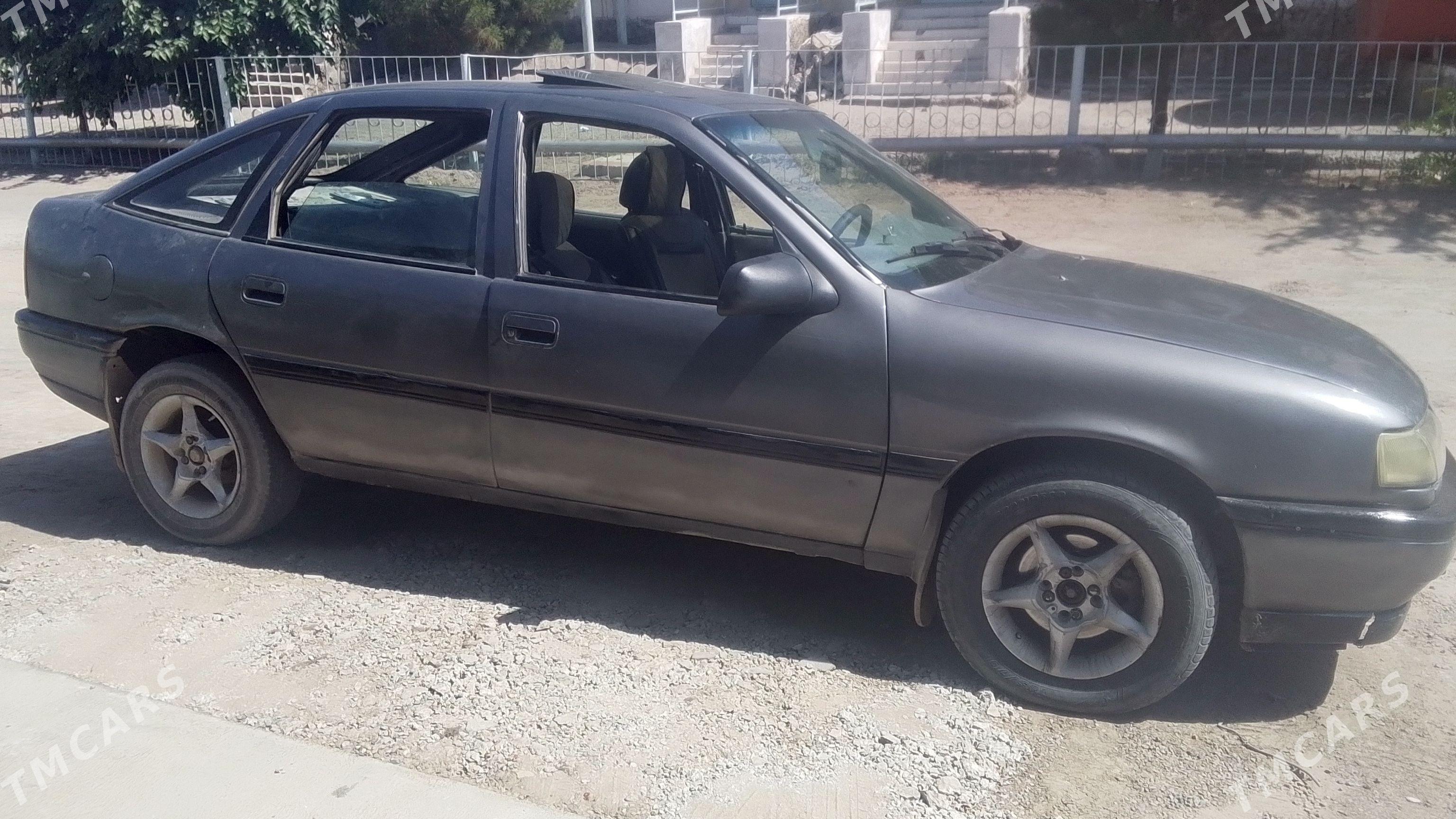 Opel Vectra 1992 - 23 000 TMT - Farap - img 1