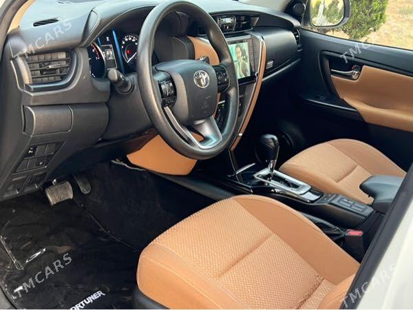 Toyota Fortuner 2022 - 680 000 TMT - Ашхабад - img 1