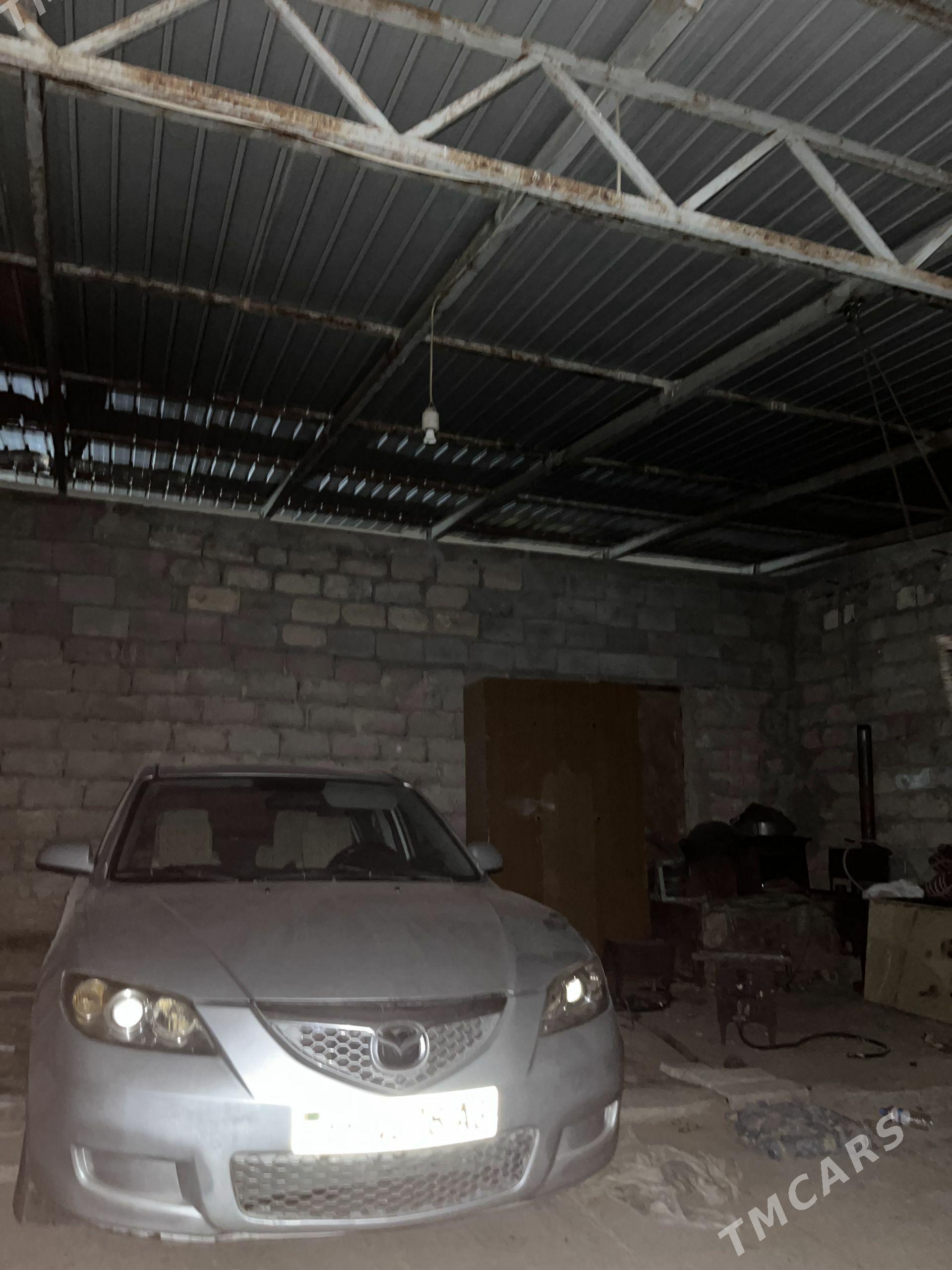 Mazda 3 2006 - 90 000 TMT - Гарадамак Шор - img 1
