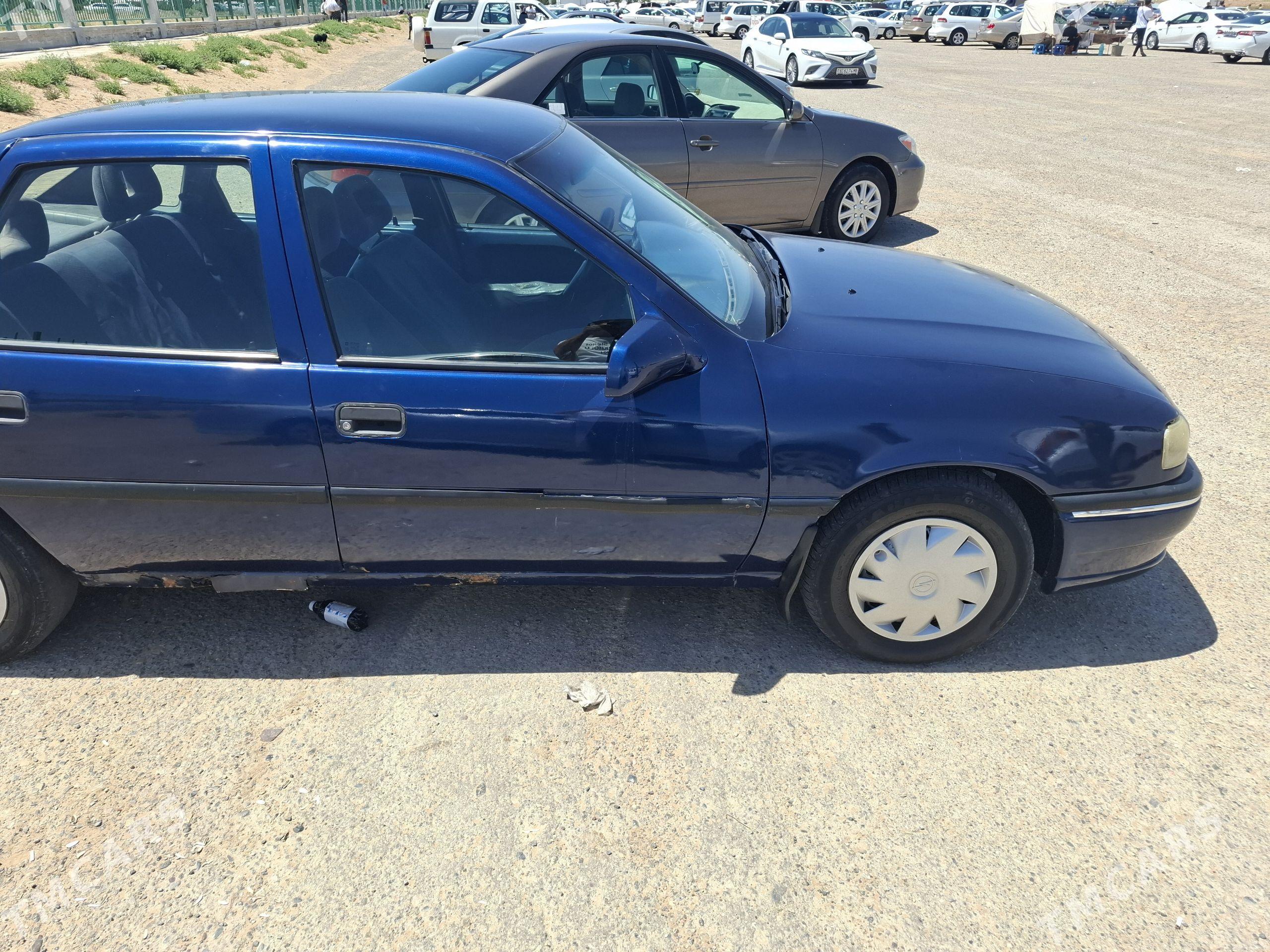 Opel Vectra 1994 - 26 000 TMT - Сакарчага - img 1