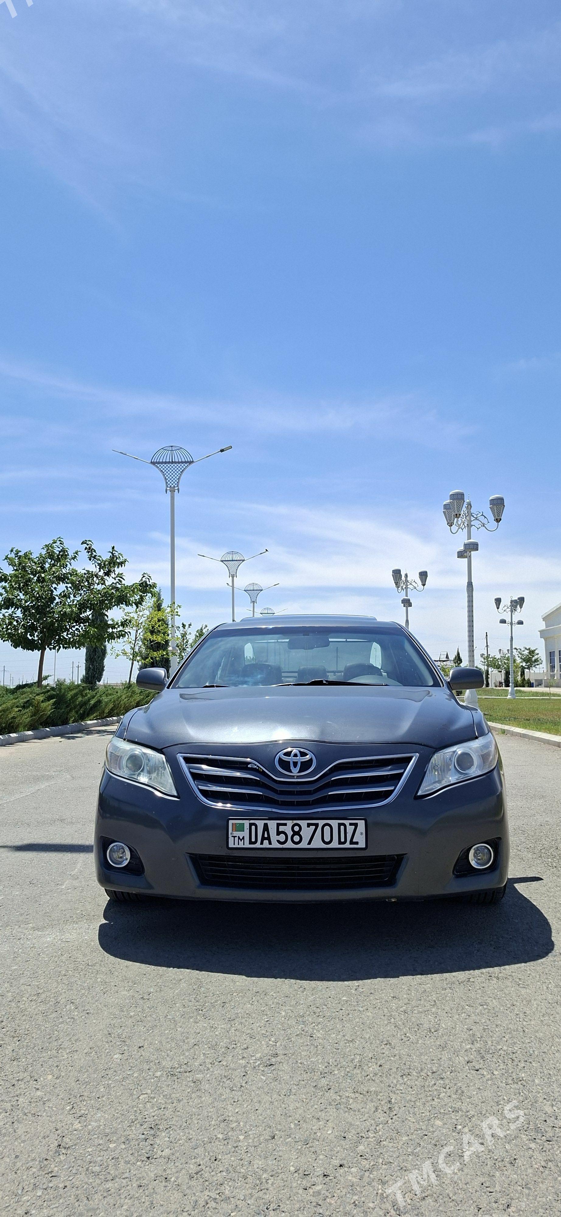 Toyota Camry 2011 - 230 000 TMT - Köneürgenç - img 1