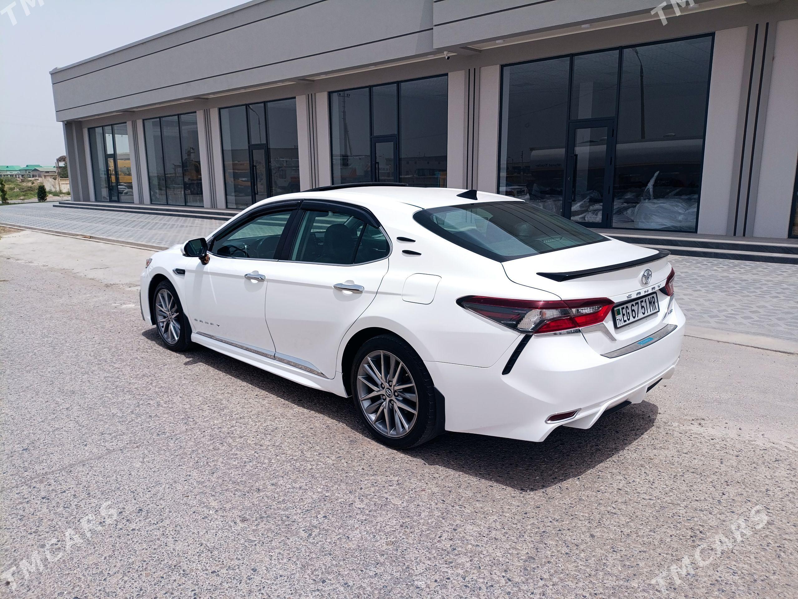 Toyota Camry 2022 - 360 000 TMT - Мары - img 1
