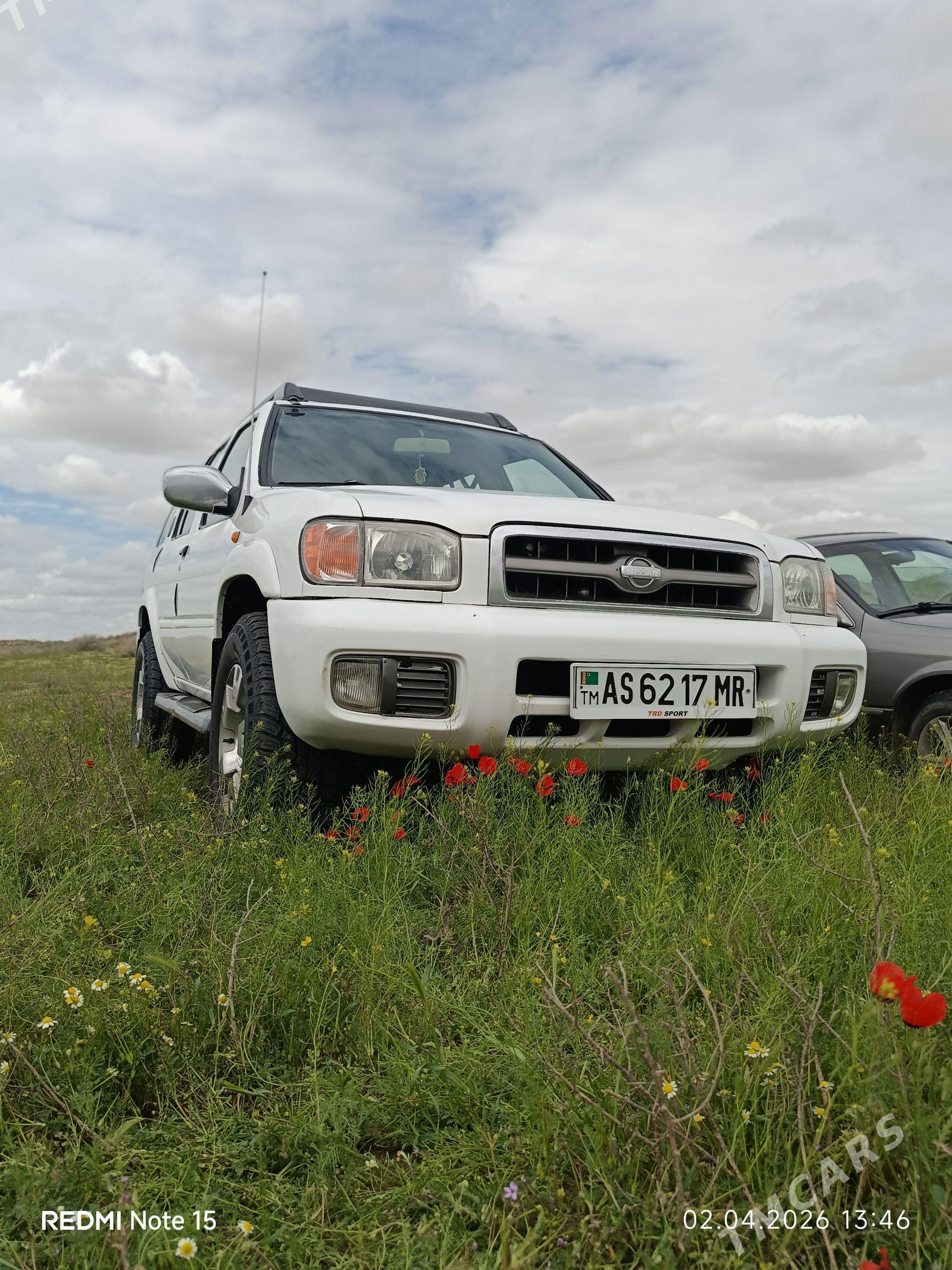 Nissan Pathfinder 2000 - 150 000 TMT - Ýolöten - img 1