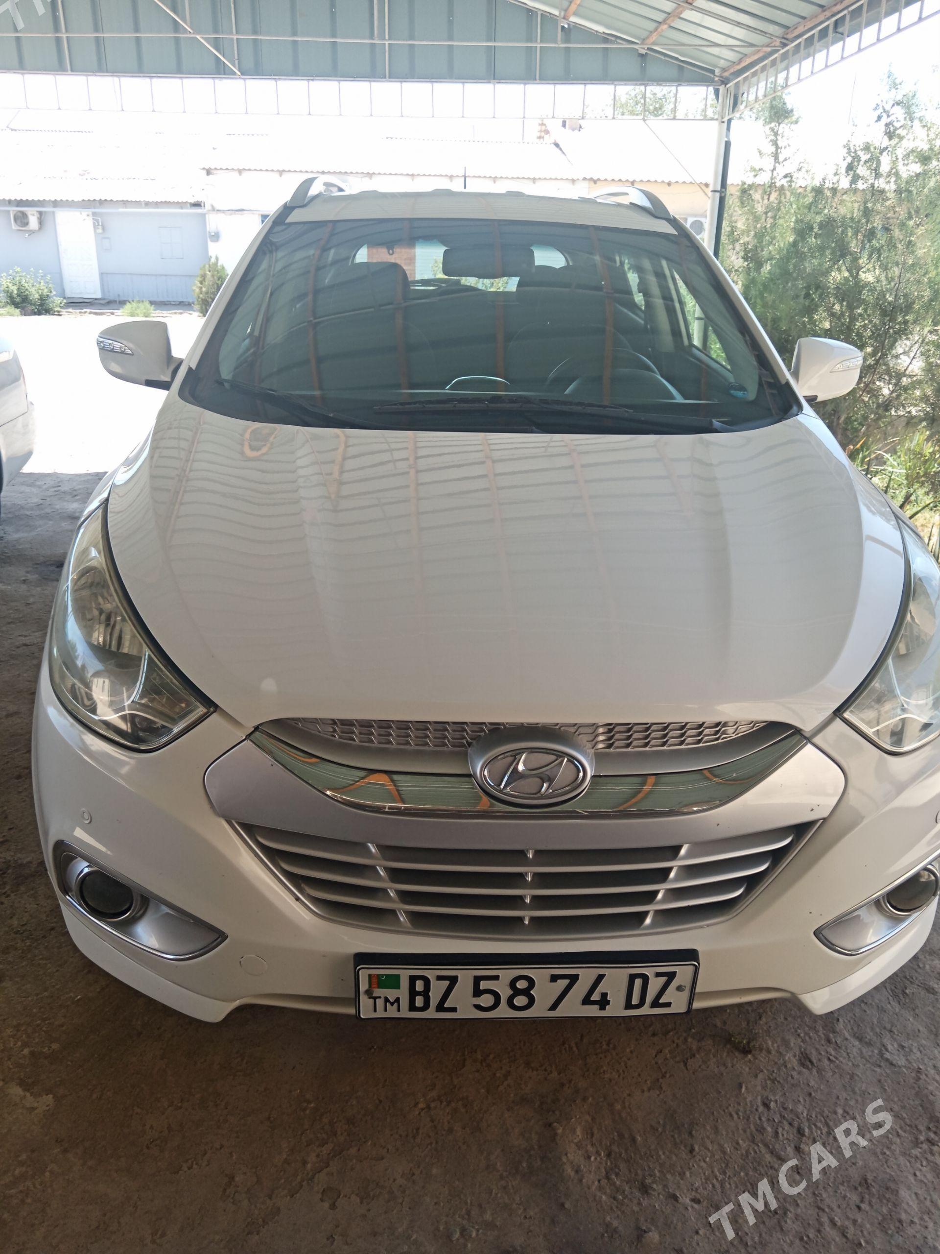 Hyundai Tucson 2011 - 200 000 TMT - Шабатский этрап - img 1