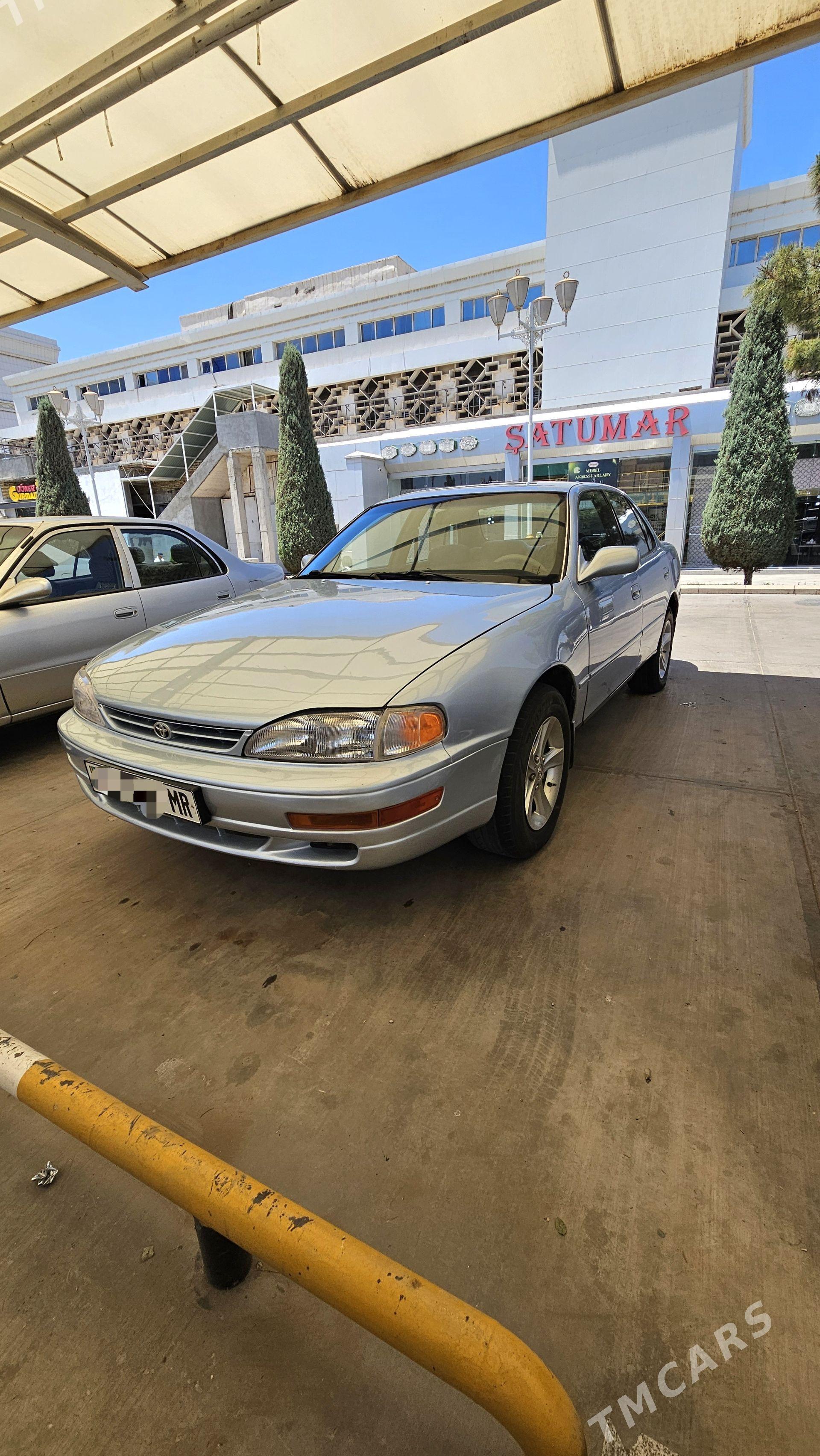 Toyota Camry 1992 - 110 000 TMT - Mary - img 1