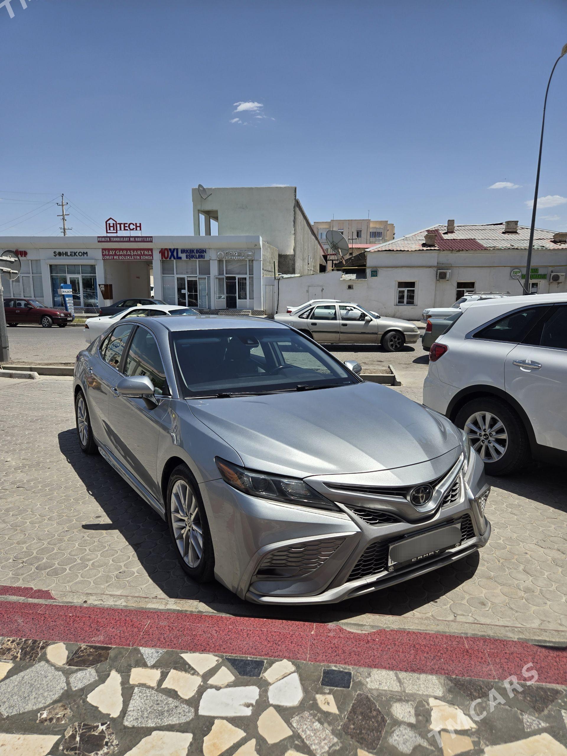 Toyota Camry 2021 - 330 000 TMT - Туркменабат - img 1