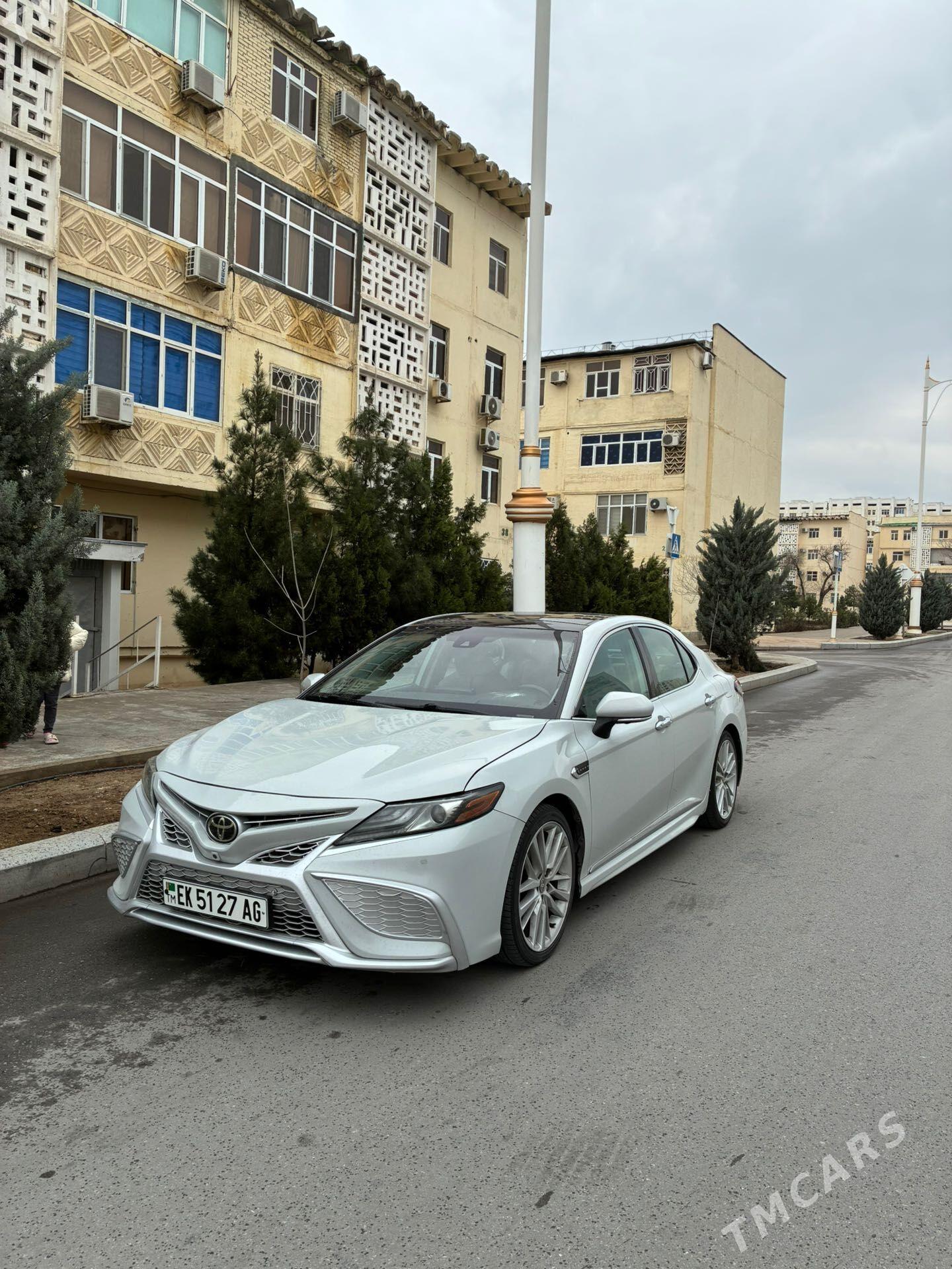 Toyota Camry 2022 - 351 000 TMT - Ашхабад - img 1