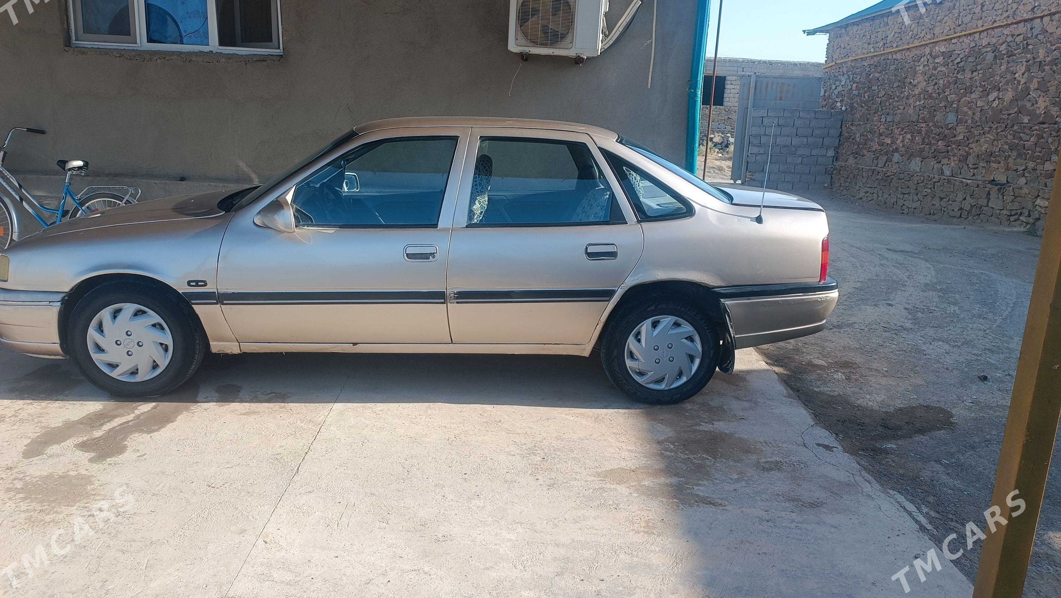 Opel Vectra 1991 - 34 000 TMT - Койтендаг - img 1