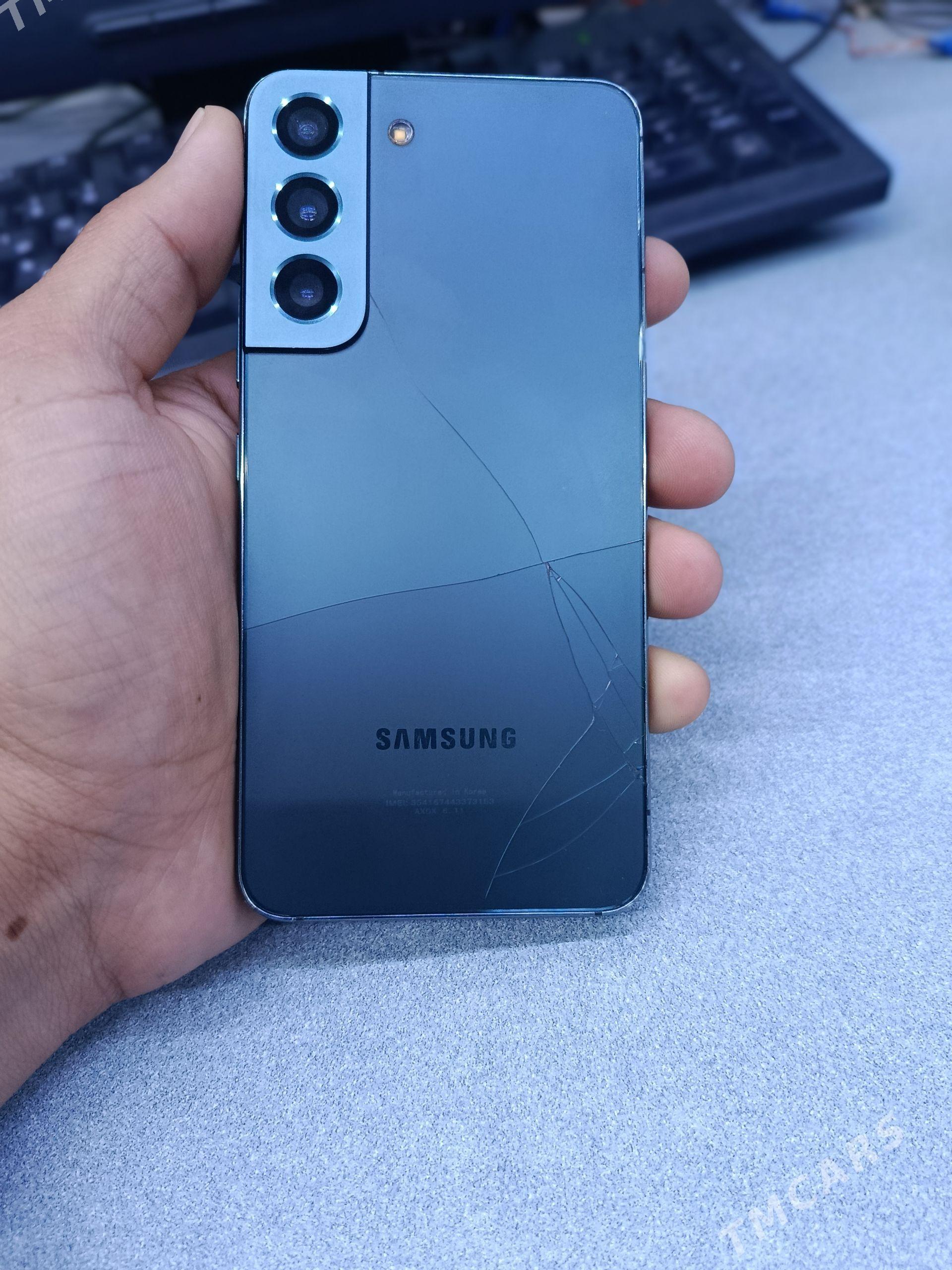 samsung s22 - Дянев - img 1