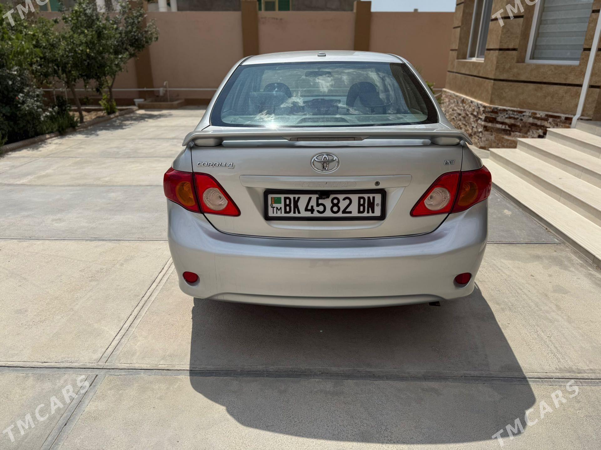 Toyota Corolla 2010 - 155 000 TMT - Balkanabat - img 1