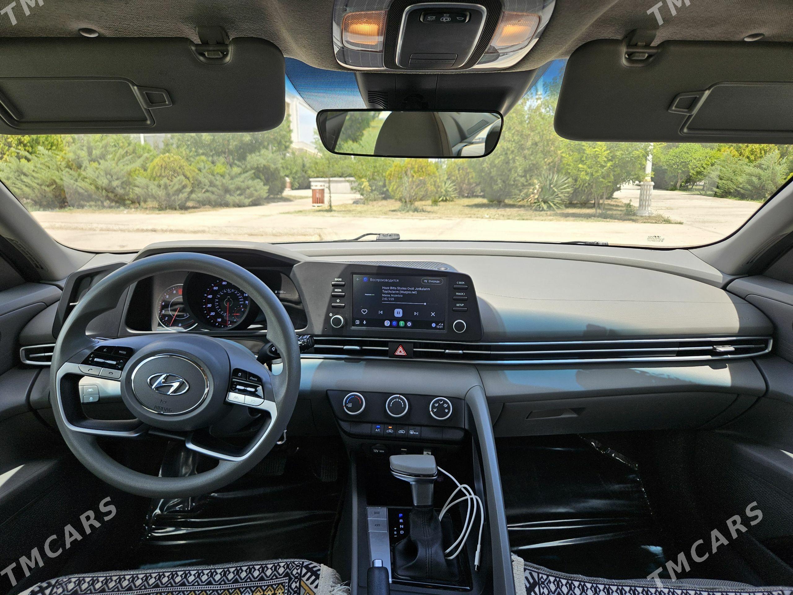 Hyundai Elantra 2022 - 255 000 TMT - Дашогуз - img 1
