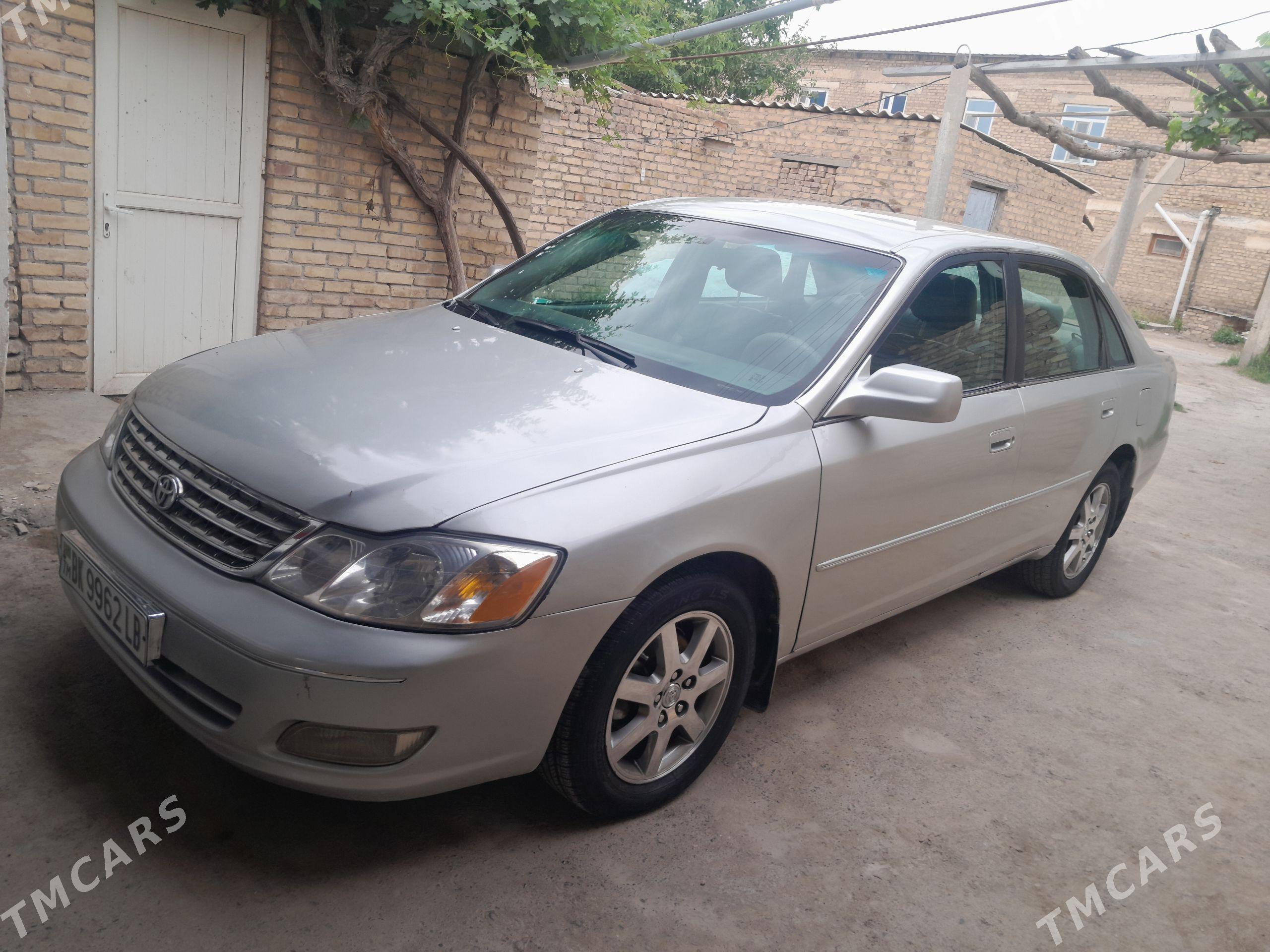 Toyota Avalon 2001 - 165 000 TMT - Dänew - img 1